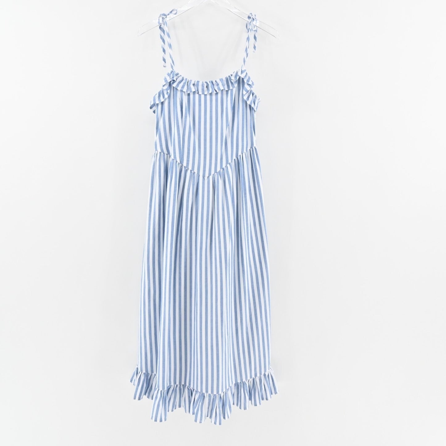 AND NOW THIS Dress Size M Chambray Blue White Stripe Ruffle Sleeveless Midi NEW