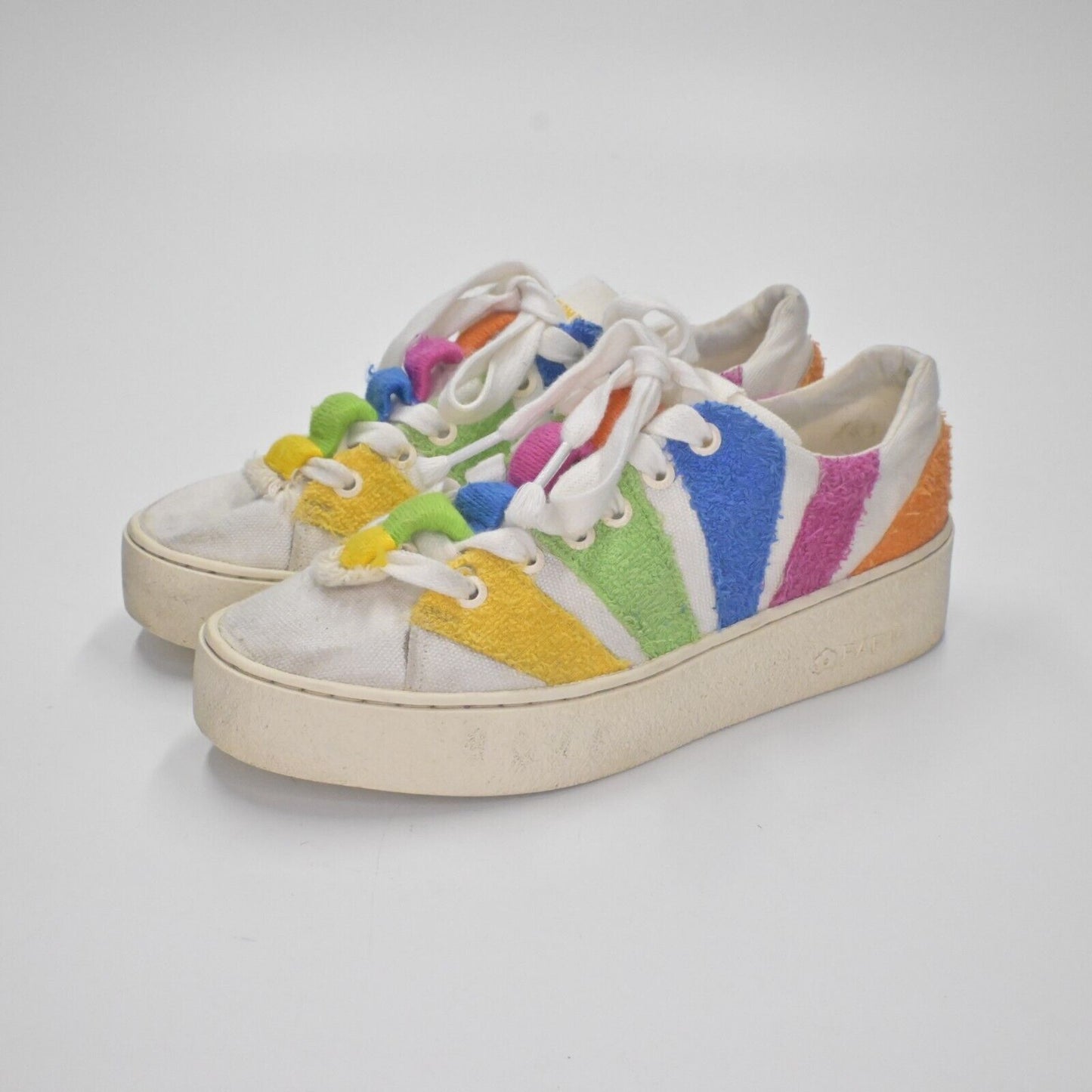 FARM RIO Rainbow Sneakers Womens Sz 7.5 Platform Shoe Pink Green Picnic Crochet