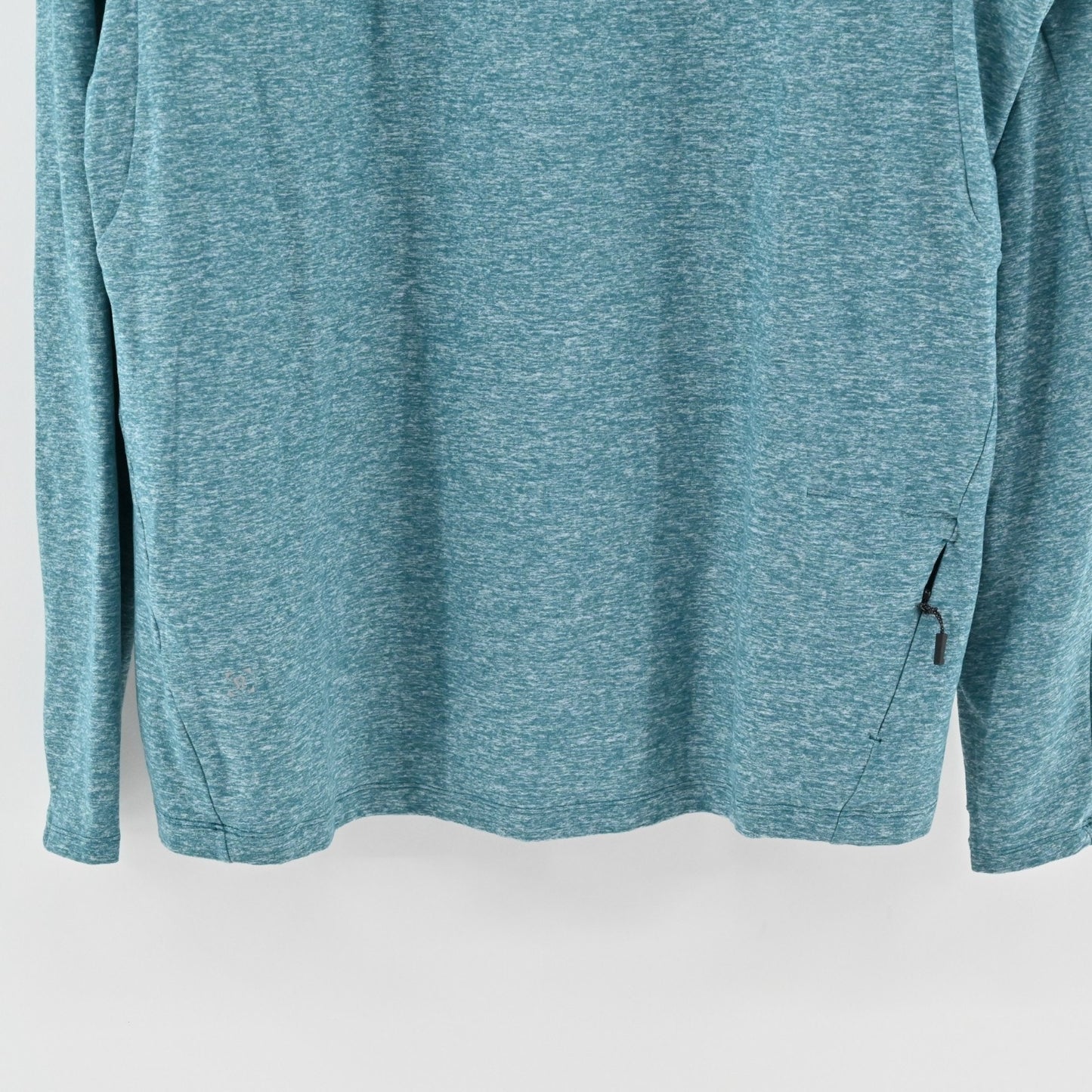 Lululemon Mens Surge Warm Long Sleeve Top Size XL Heathered Blue Zip Pocket Logo