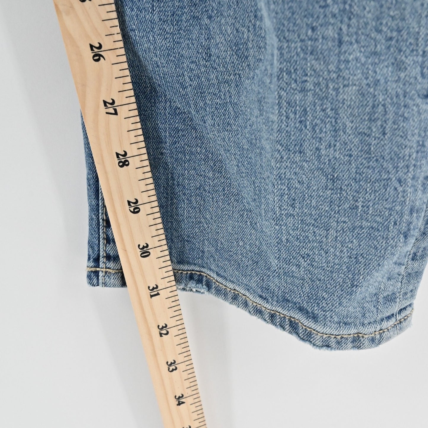 7 FOR ALL MANKIND Jeans Womens Size 31 High Rise Straight Classic Blue Denim