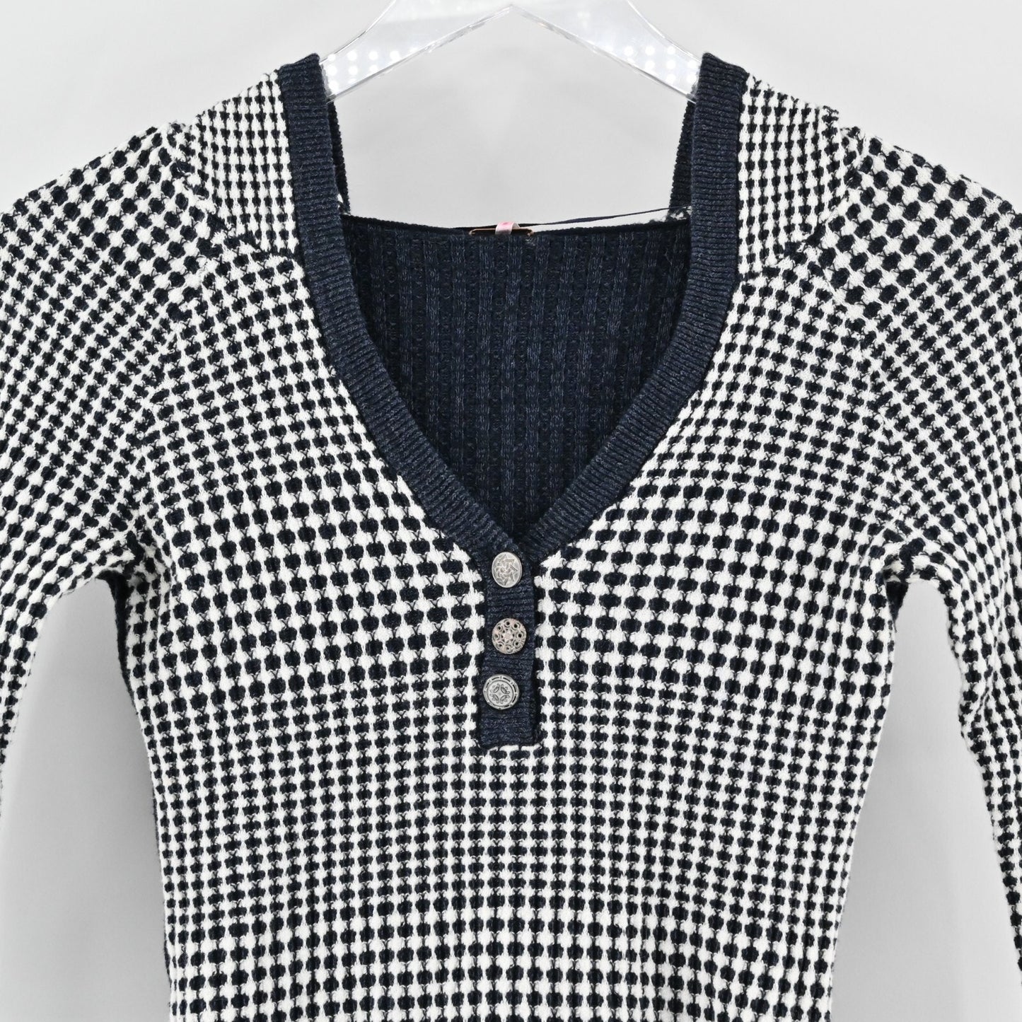FREE PEOPLE Womens Hooded Sweater Size S Navy Blue White Cotton Knit Fitted Top