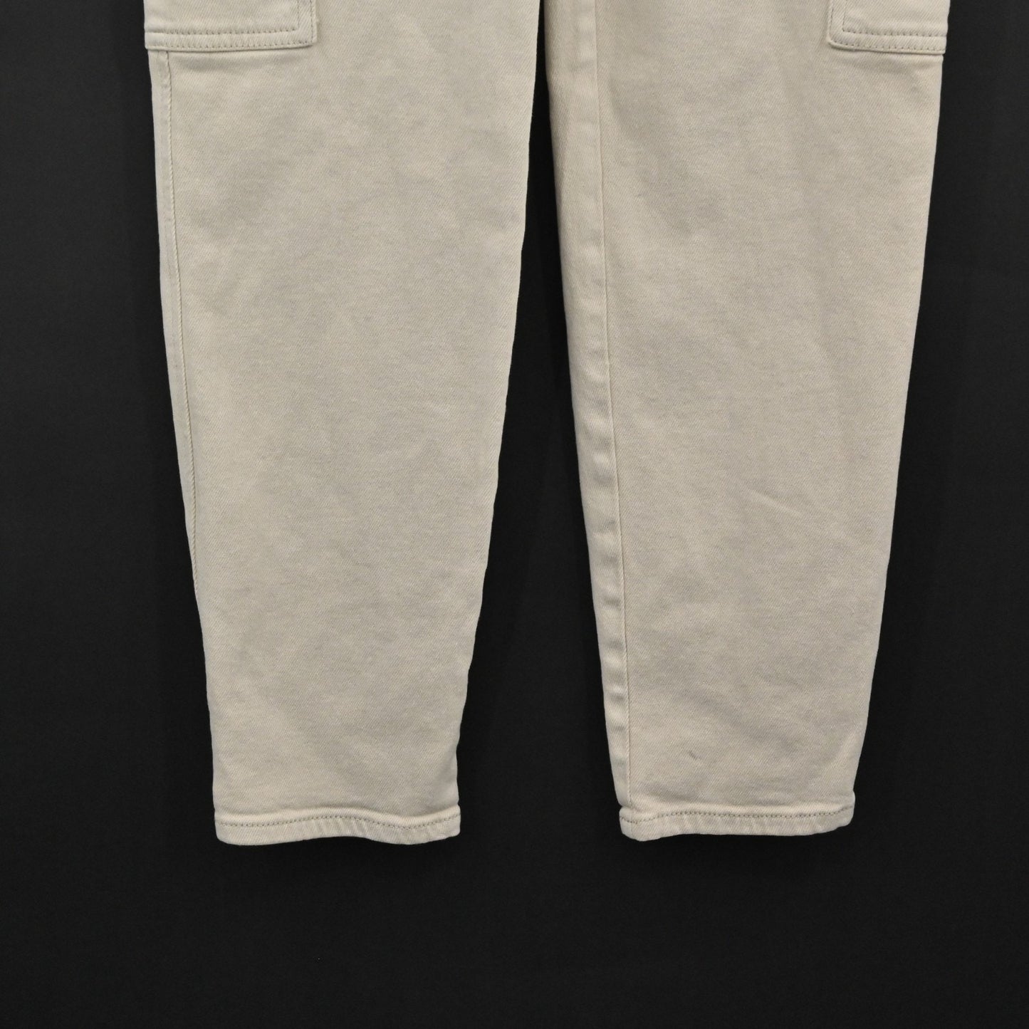 Aritzia Womens Wilfred Free Modern Cargo Pants Size 0 High Rise Tapered Cream