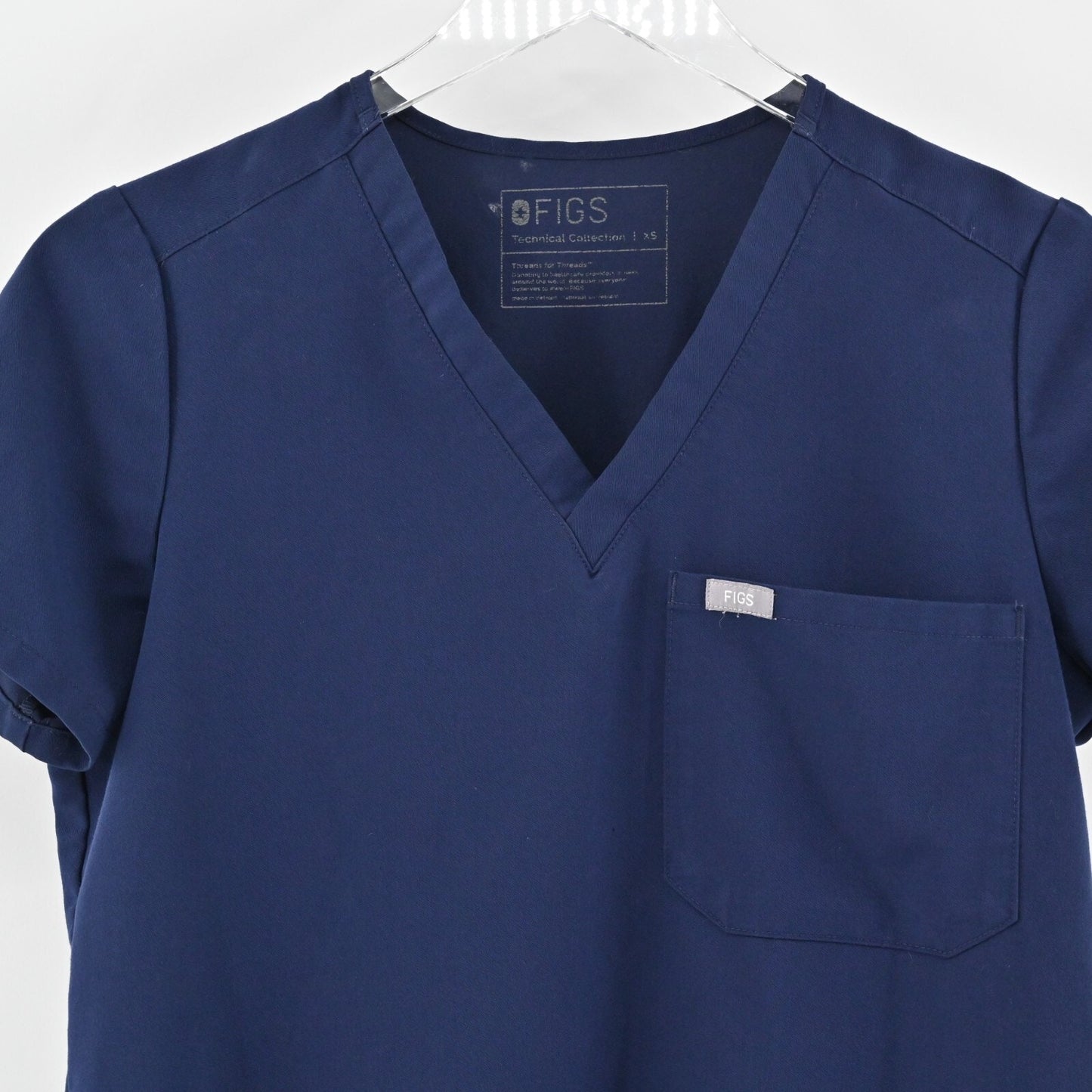 FIGS Scrub Top Womens Size XS Catarina One Pocket Navy Blue VNeck Short Sleeve