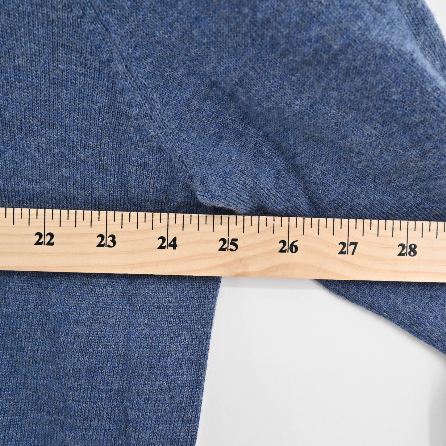 BROOKS BROTHERS Mens Merino Wool Sweater Sz L Blue Pullover V Neck Knit Academia