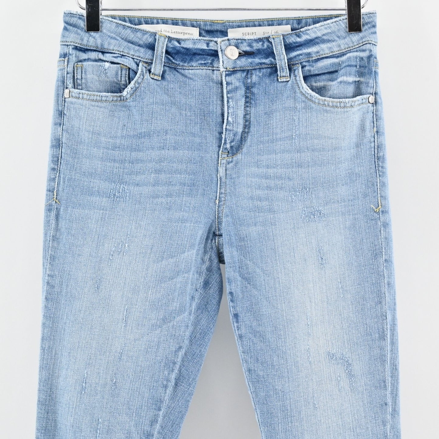 ANTHROPOLOGIE Embroidered Flare Jeans Womens Size 26 Pilcro High Rise Denim Boho