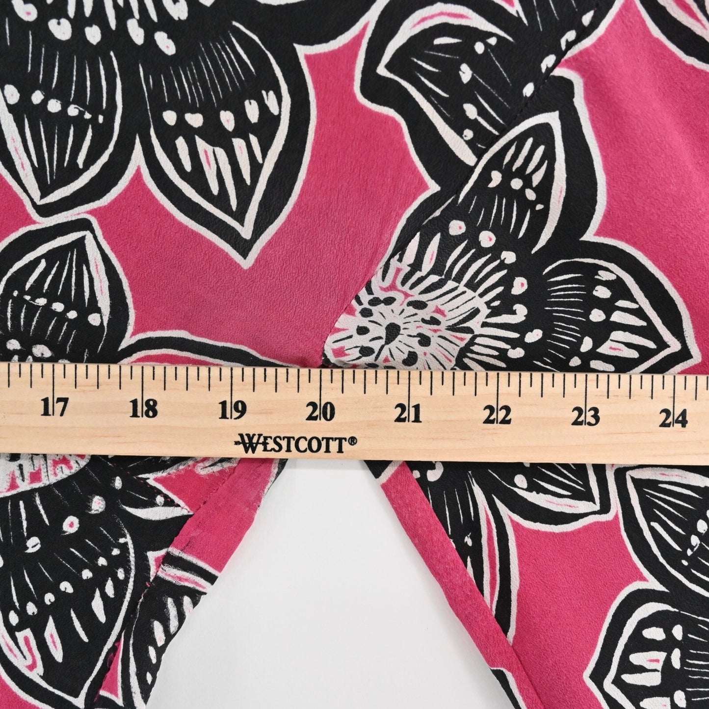 Hobbs Dress Sz S Silk Lightweight Pink Black Floral Kimono Style Mini Maximalist