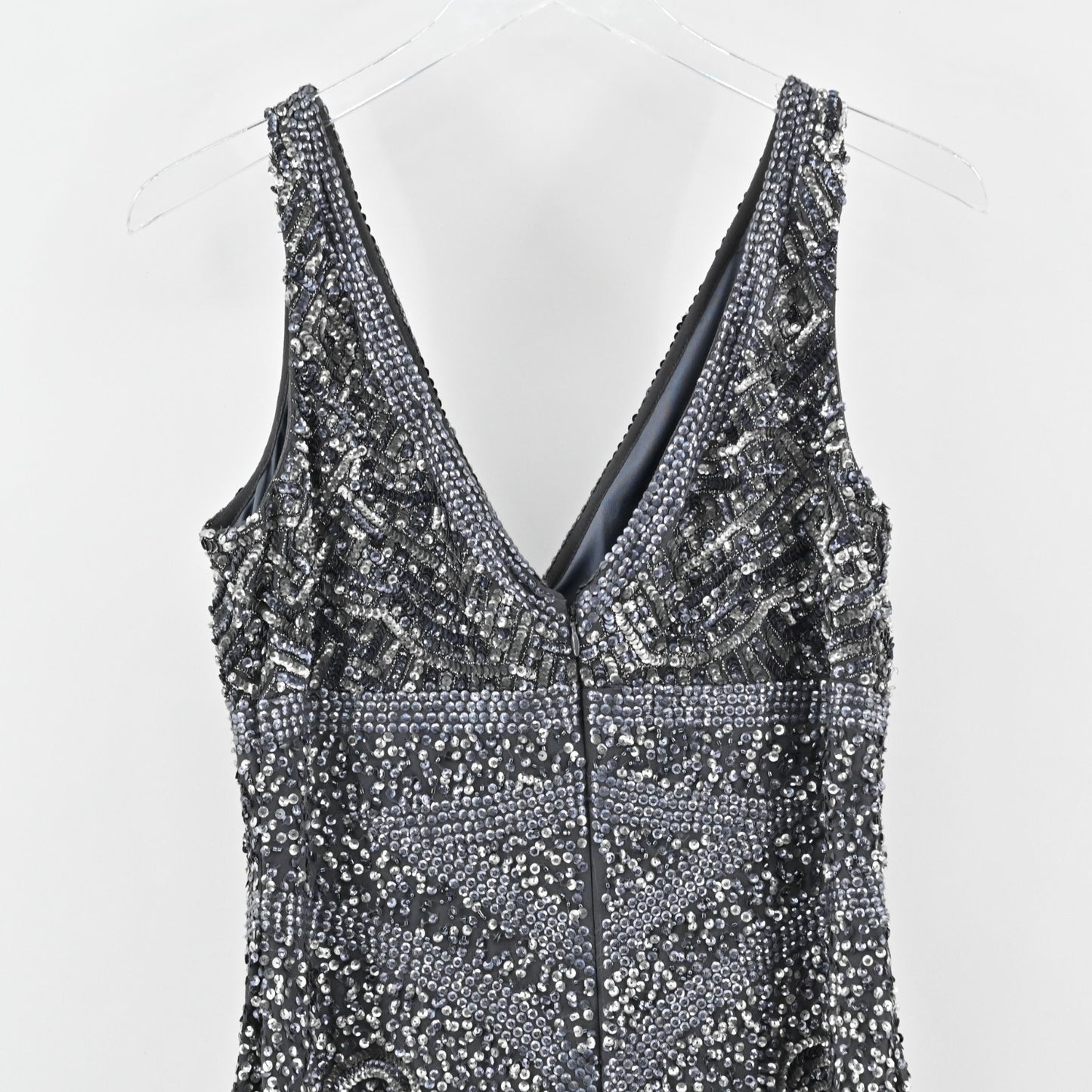 AIDAN MATTOX Sequin Maxi Dress Sz 10 VNeck Sleeveless Embellished Gunmetal Gown