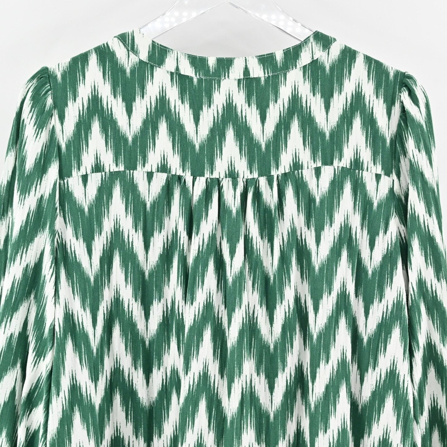POMANDER PLACE Ikat Kenzo Dress Sz 2XL Green Chevron Ruffle Tiered Tuckernuck