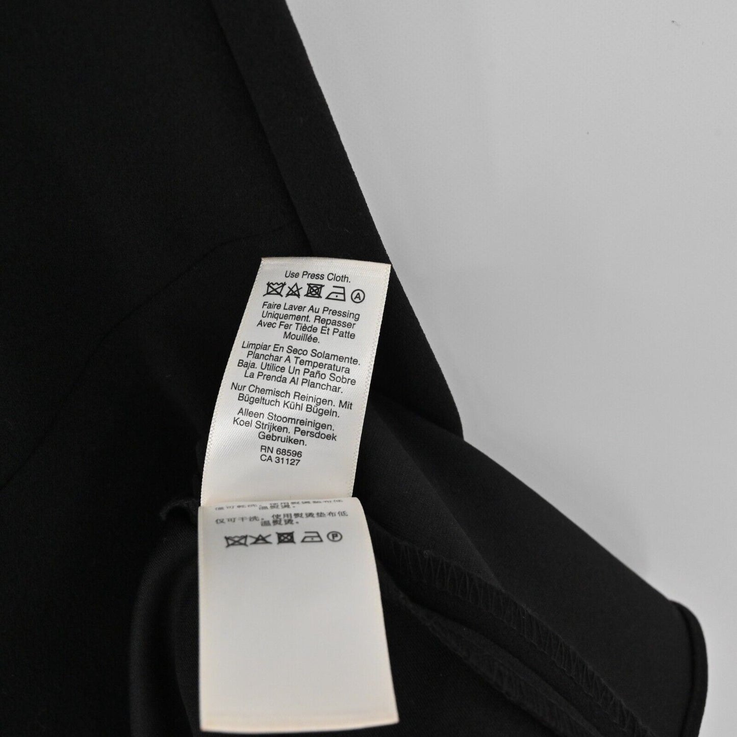 DKNY Dress Womens Size 4 Classic Black Sleeveless VNeck Knee Length Stretch NEW