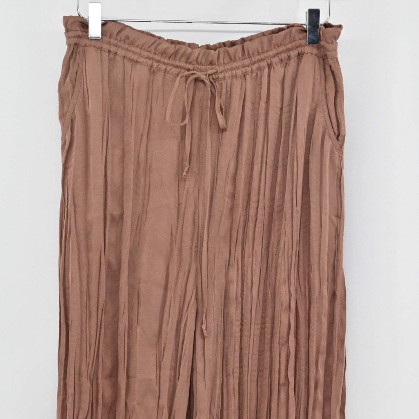 ANTHROPOLOGIE Womens Bria Joggers Size M Satin Brown Pleated SATURDAY SUNDAY