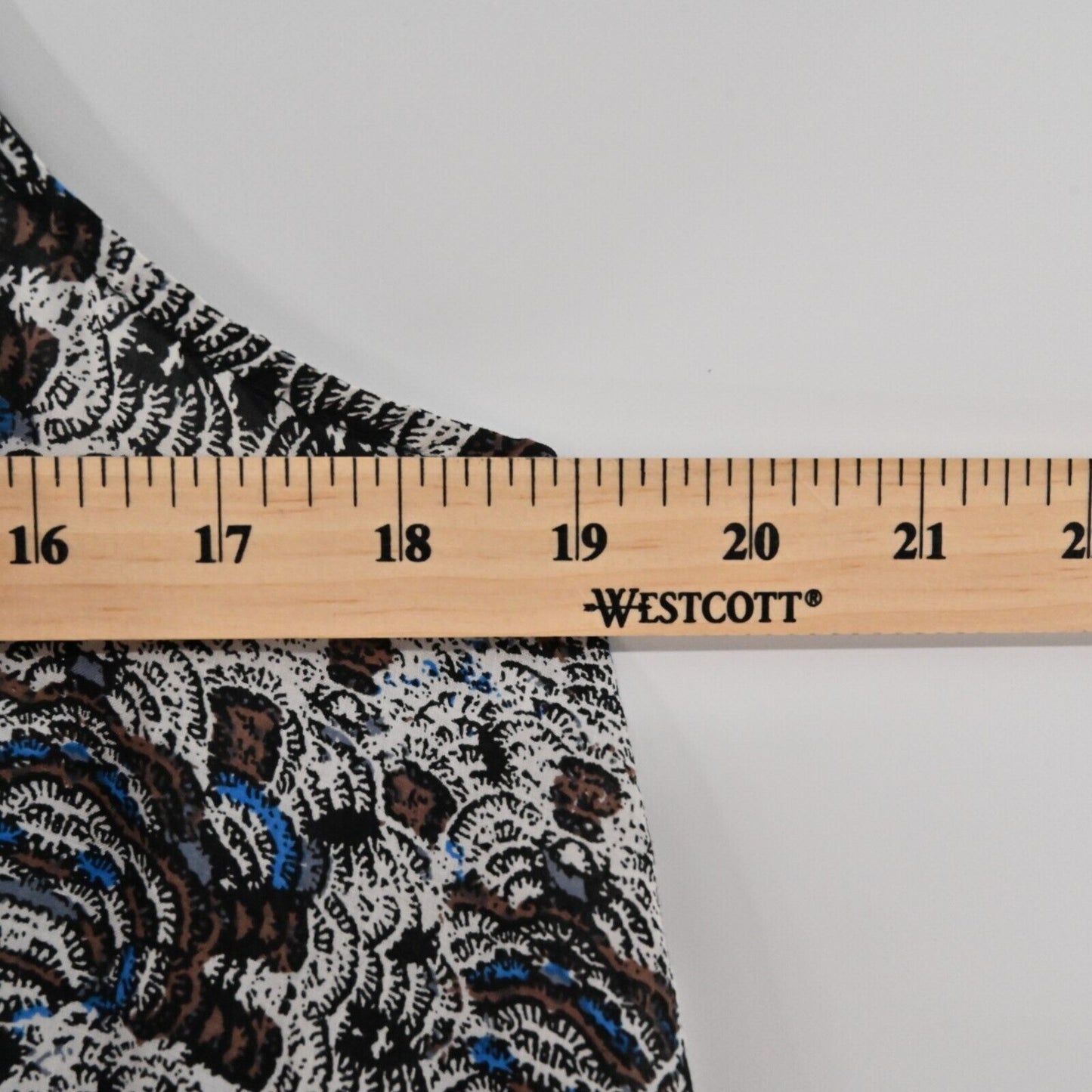 FREE PEOPLE Top Womens Size S Intimately Boho Floral Print Criss Cross Back Tank