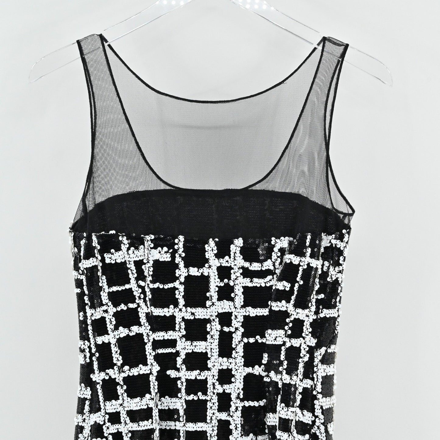 Aidan Mattox Sequin Mini Dress Size 2 Black White Sheath Sleeveless Mesh Glam