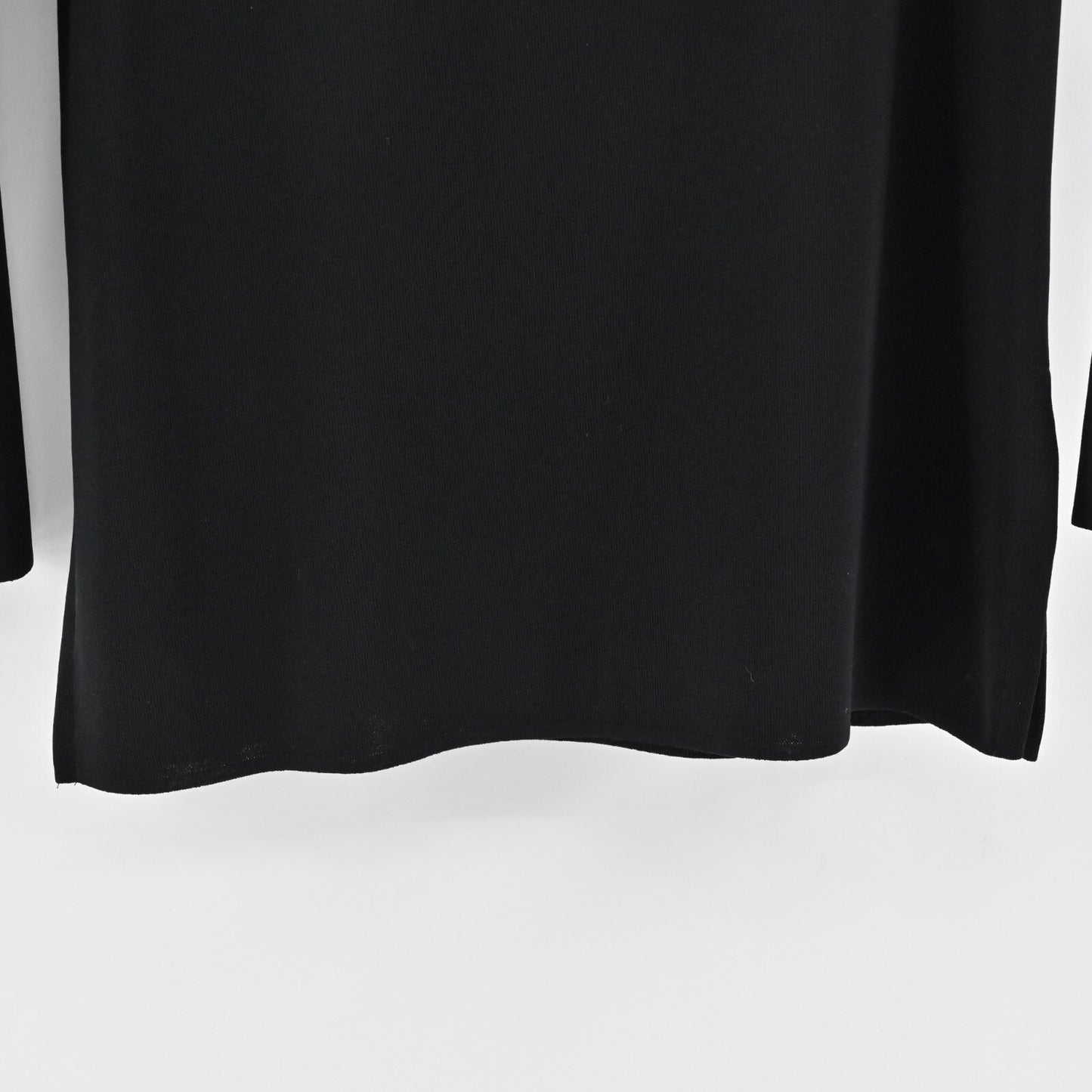 MISOOK Womens Black Sweater Size M Exclusively Knit Fold Collar Quiet Luxury