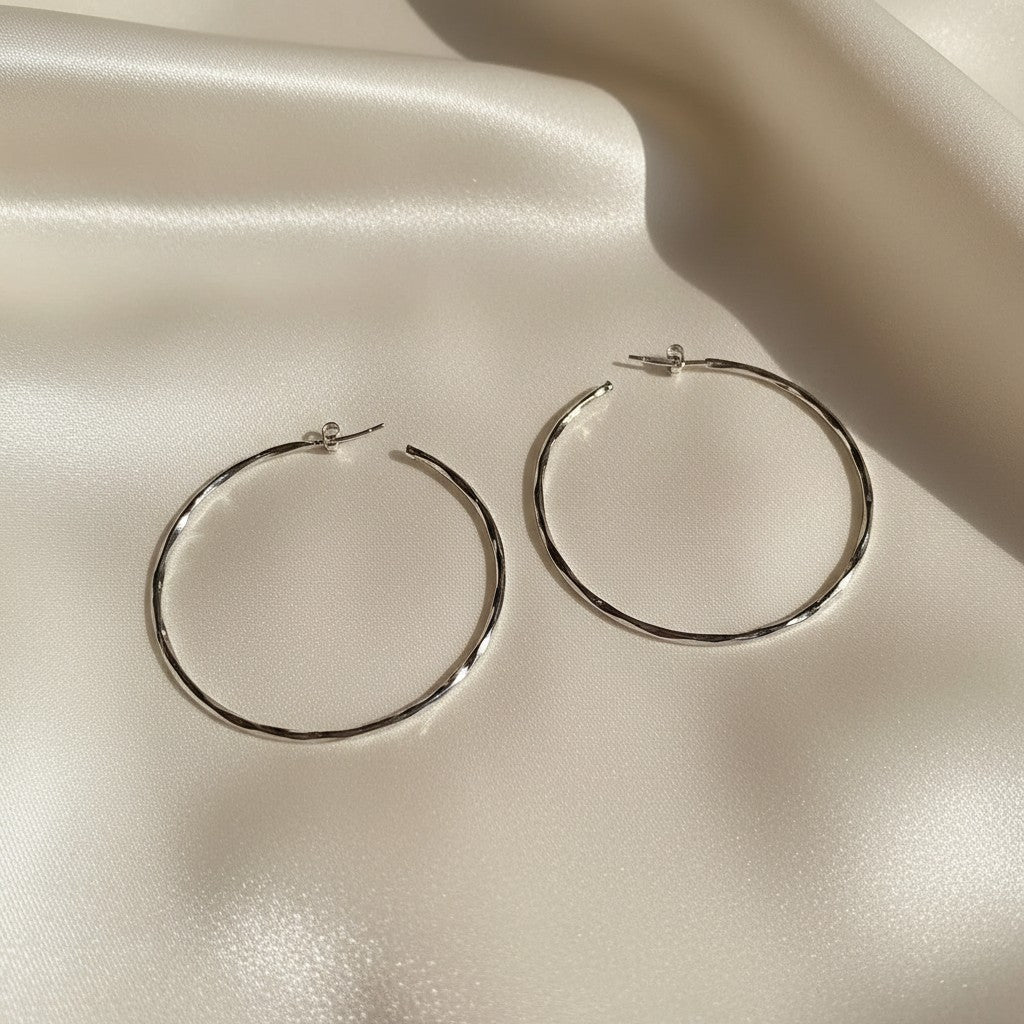 Lynn's Closet Boutique 5cm Hoop Earrings