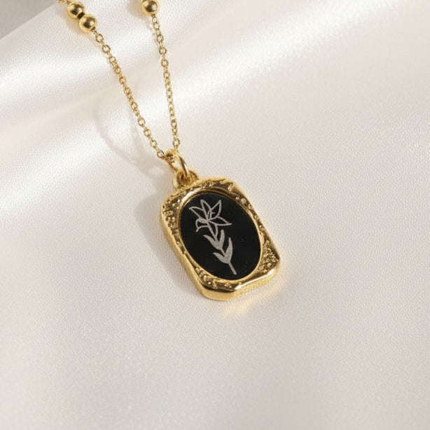 December Poinsettia Birth Flower Pendant Necklace Titanium Steel 18K Gold Plated Double Layered