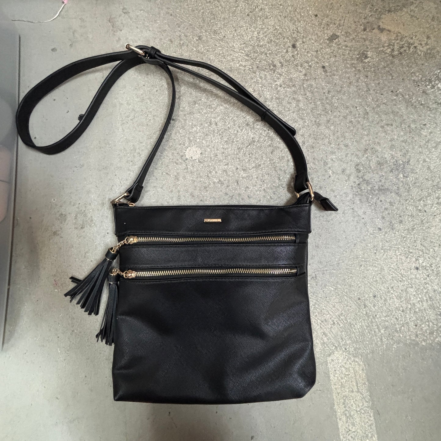 LOVEVOOK Black Crossbody