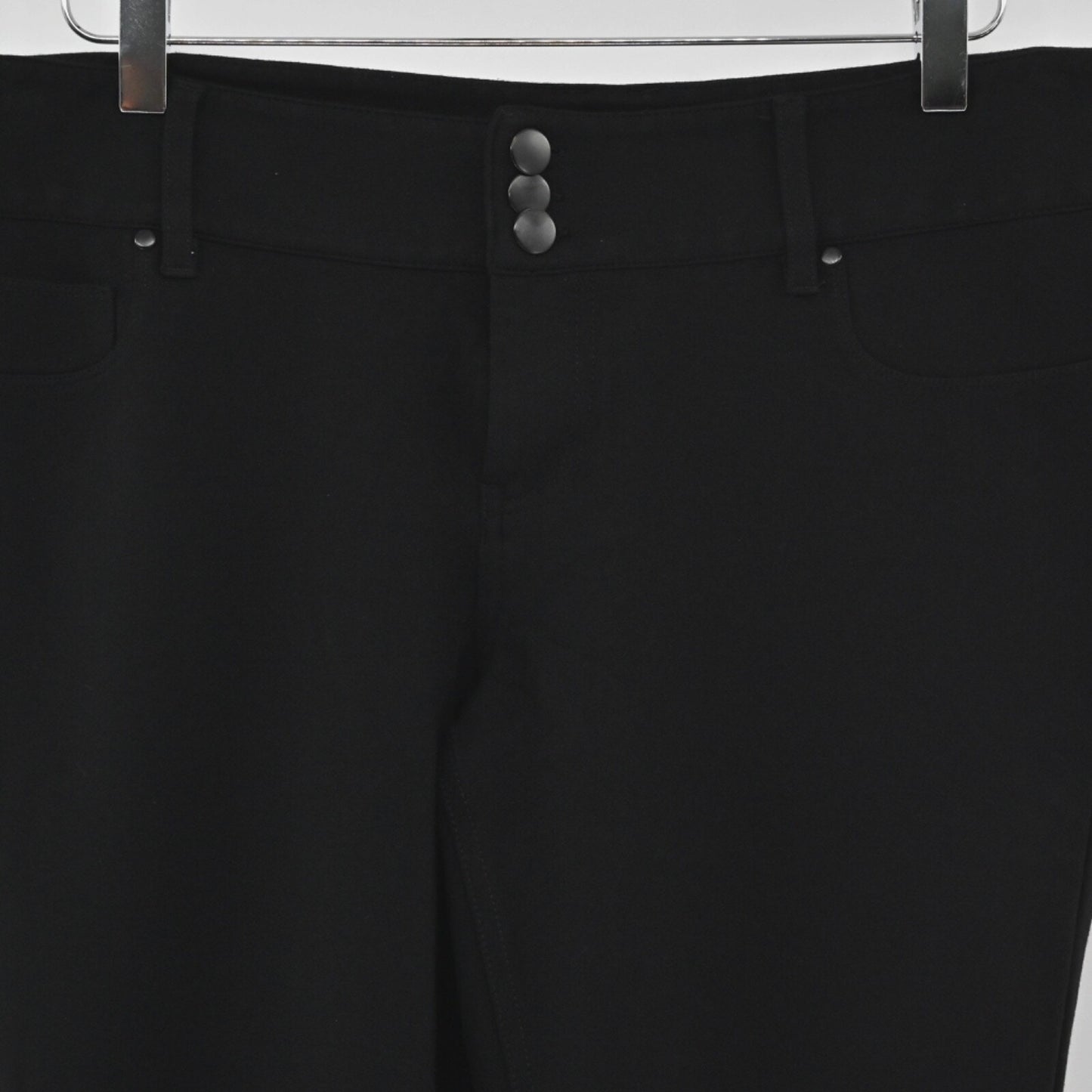 TORRID Womens Pants Size 14R Black Low Rise Skinny Stretch Minimalist Office