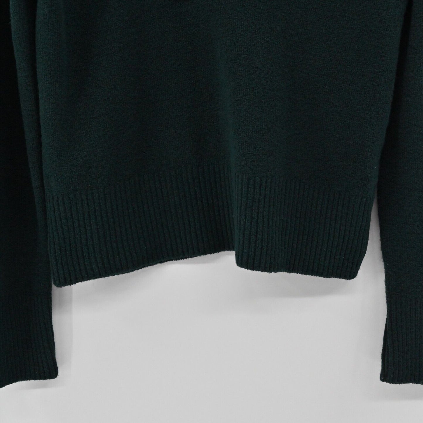 BERRETTI Sweater Womens Size M Wool Blend Dark Green V Neck Knit Italy Preppy