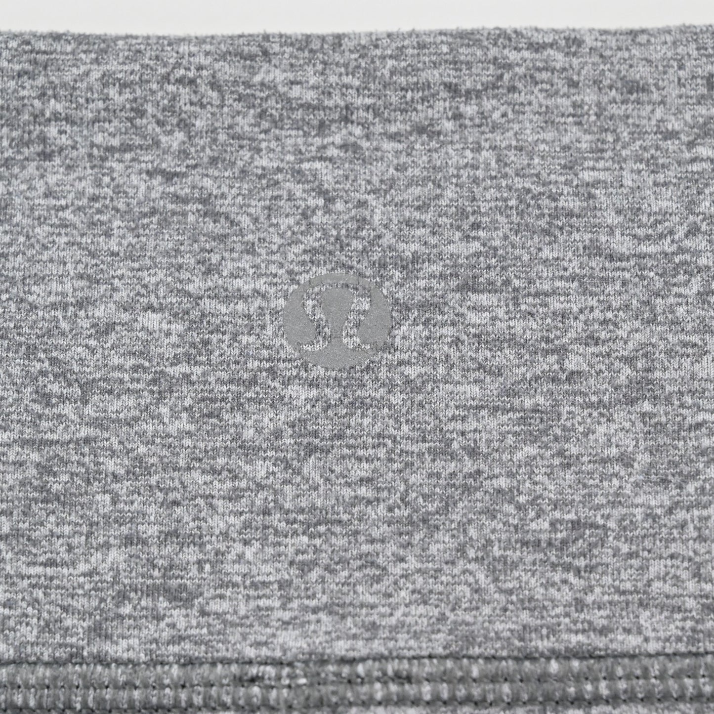 Lululemon Womens Cropped Leggings Size 8 Heathered Gray Activewear Athletic Logo