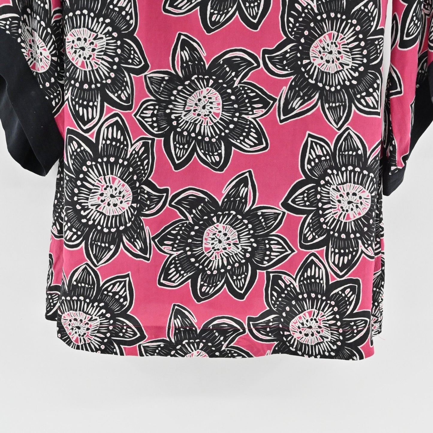 Hobbs Dress Sz S Silk Lightweight Pink Black Floral Kimono Style Mini Maximalist