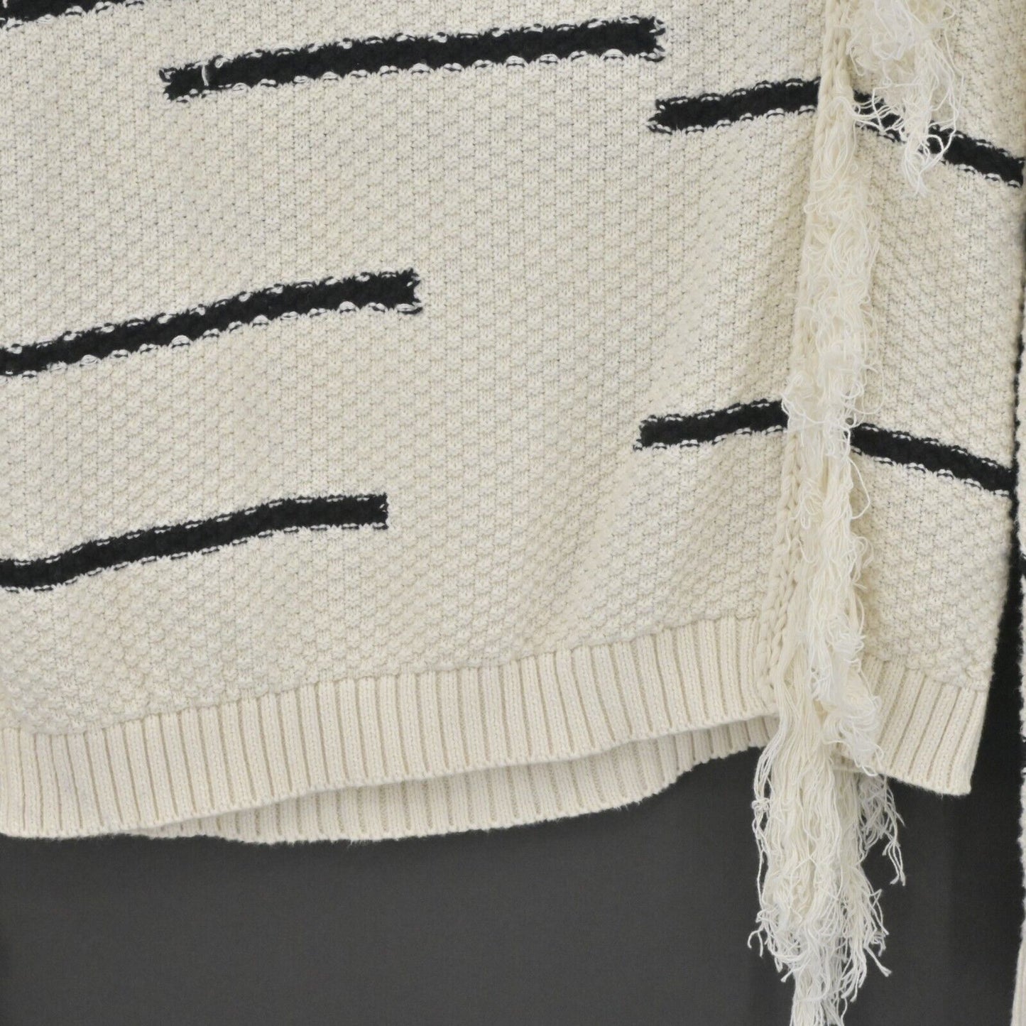 LUCKY BRAND Sweater Womens Sz Medium Fringe Pullover Long Sleeve Stripe Natural