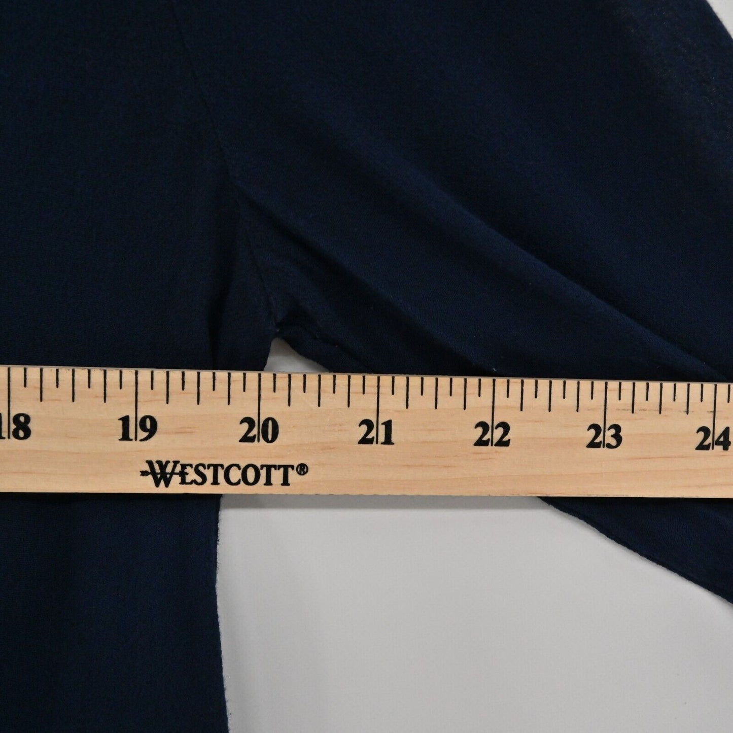 VINCE Top Womens Sz XS Long Sleeve Dark Navy Blue Split Neck Lightweight Blouse