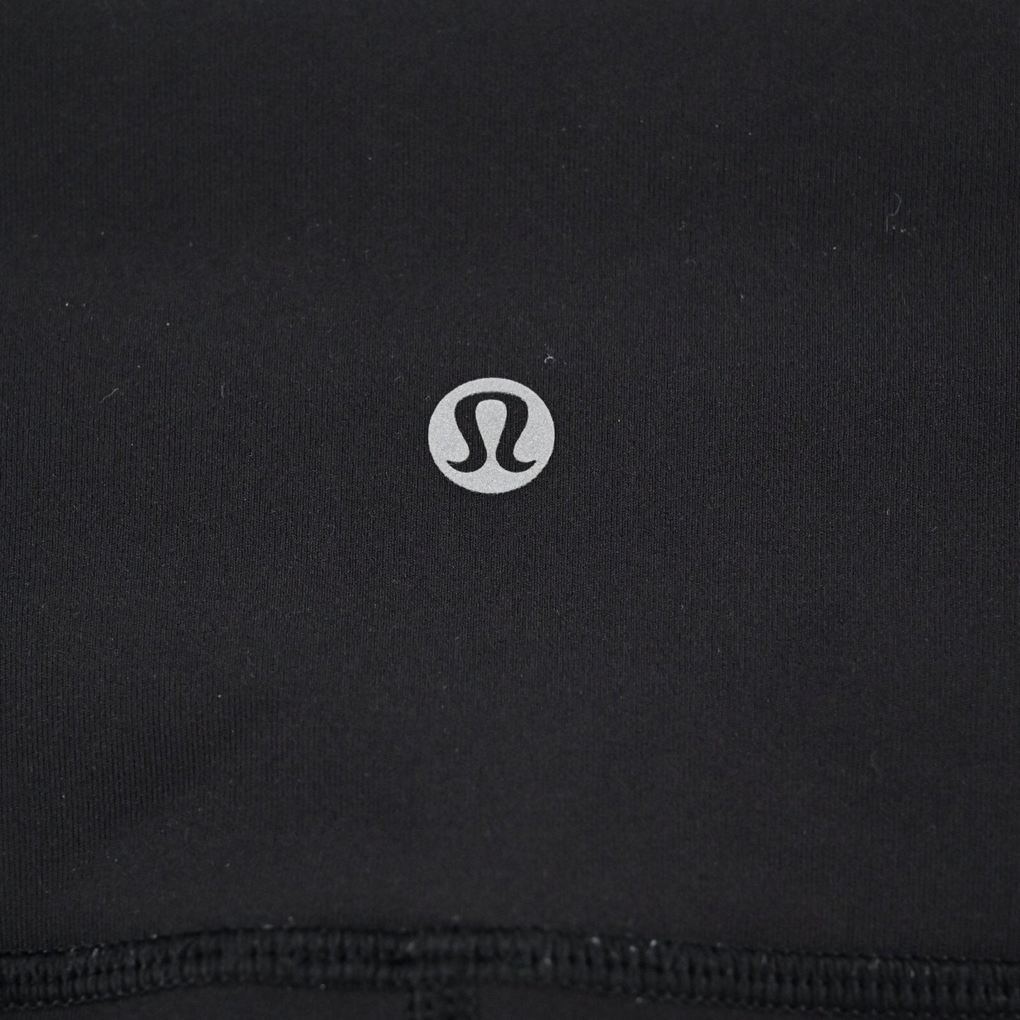 LULULEMON Womens Wunder Under Leggings Size 4 Black Crop Hi Rise Luxtreme Pants
