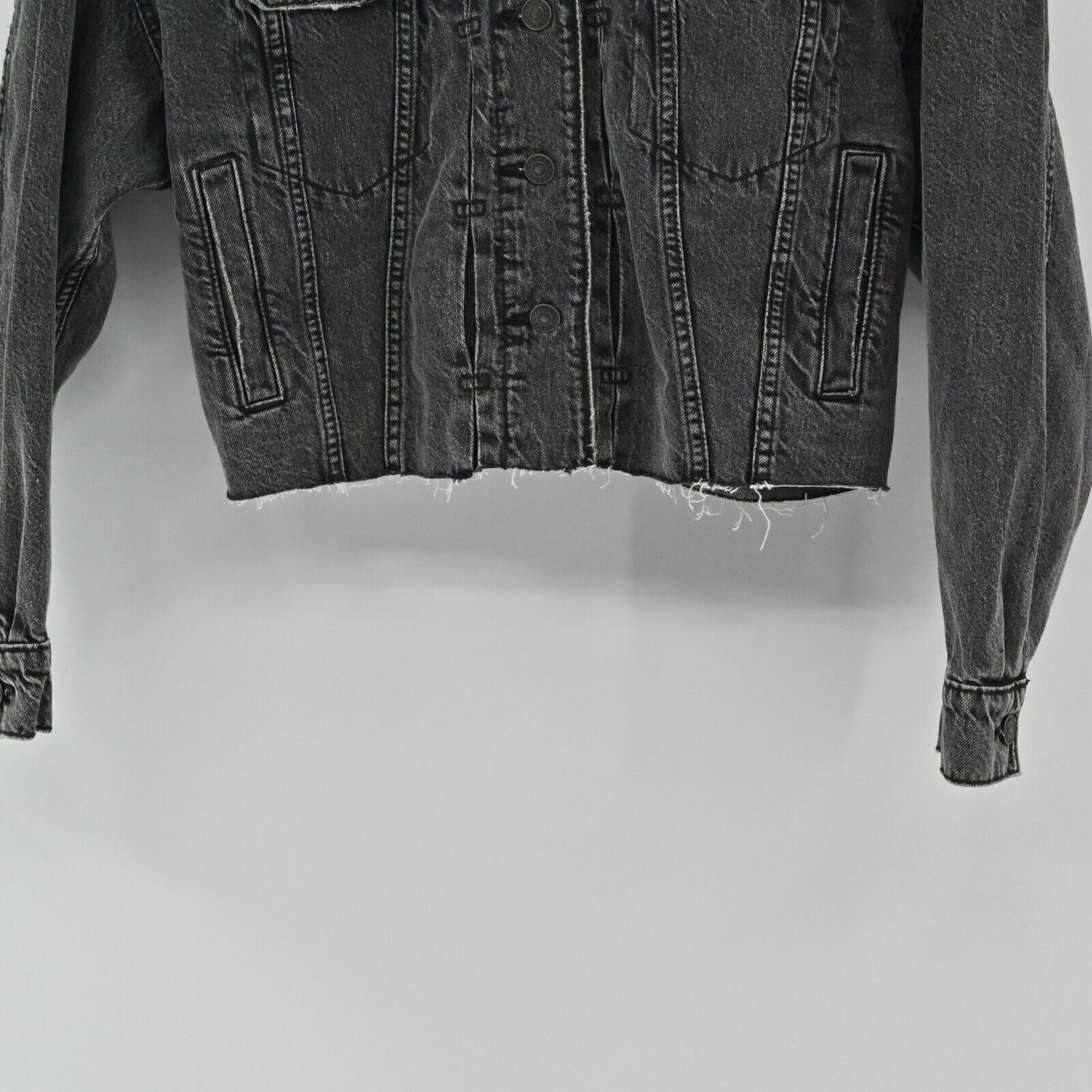 AMERICAN EAGLE Jacket Womens Size Small Black Wash Long Sleeve Cropped Denim