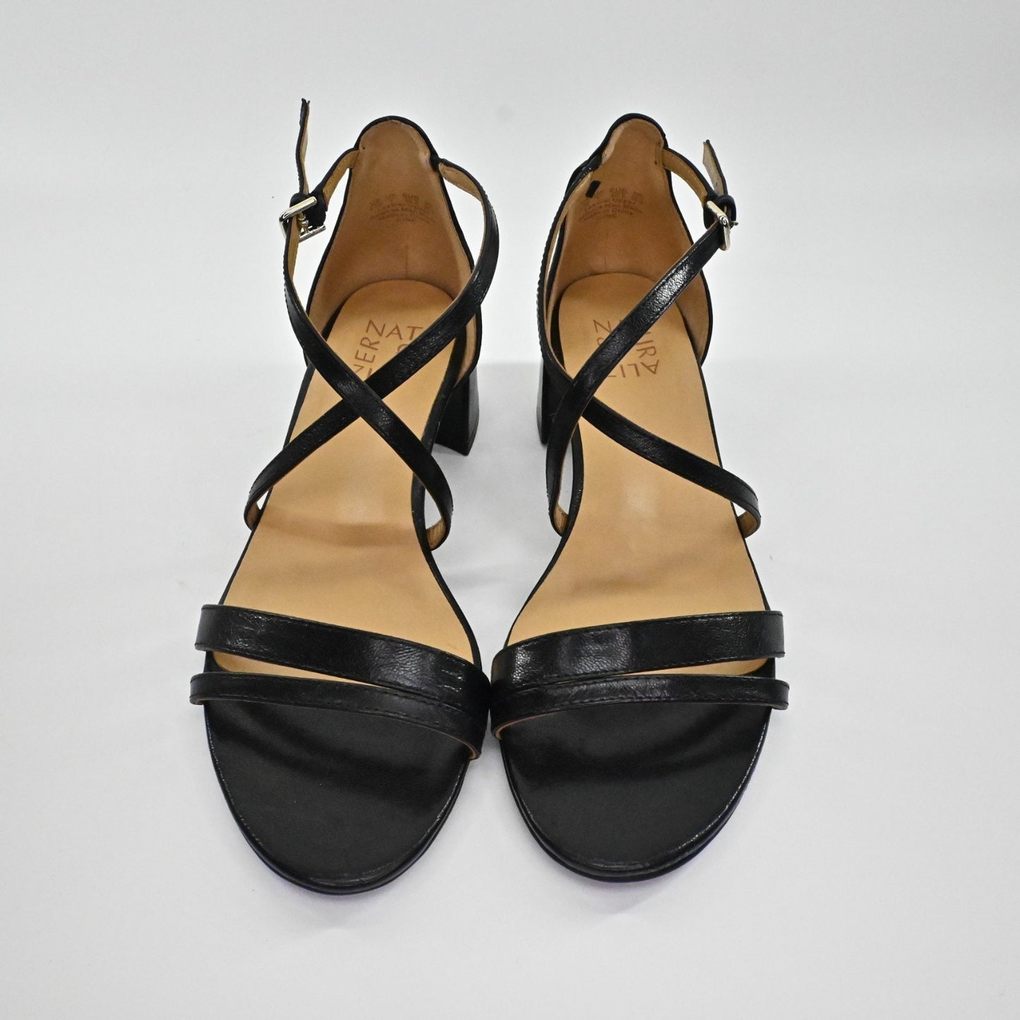 Naturalizer Womens June Strappy Low Block Heels Size 9.5W Black Leather Sandal