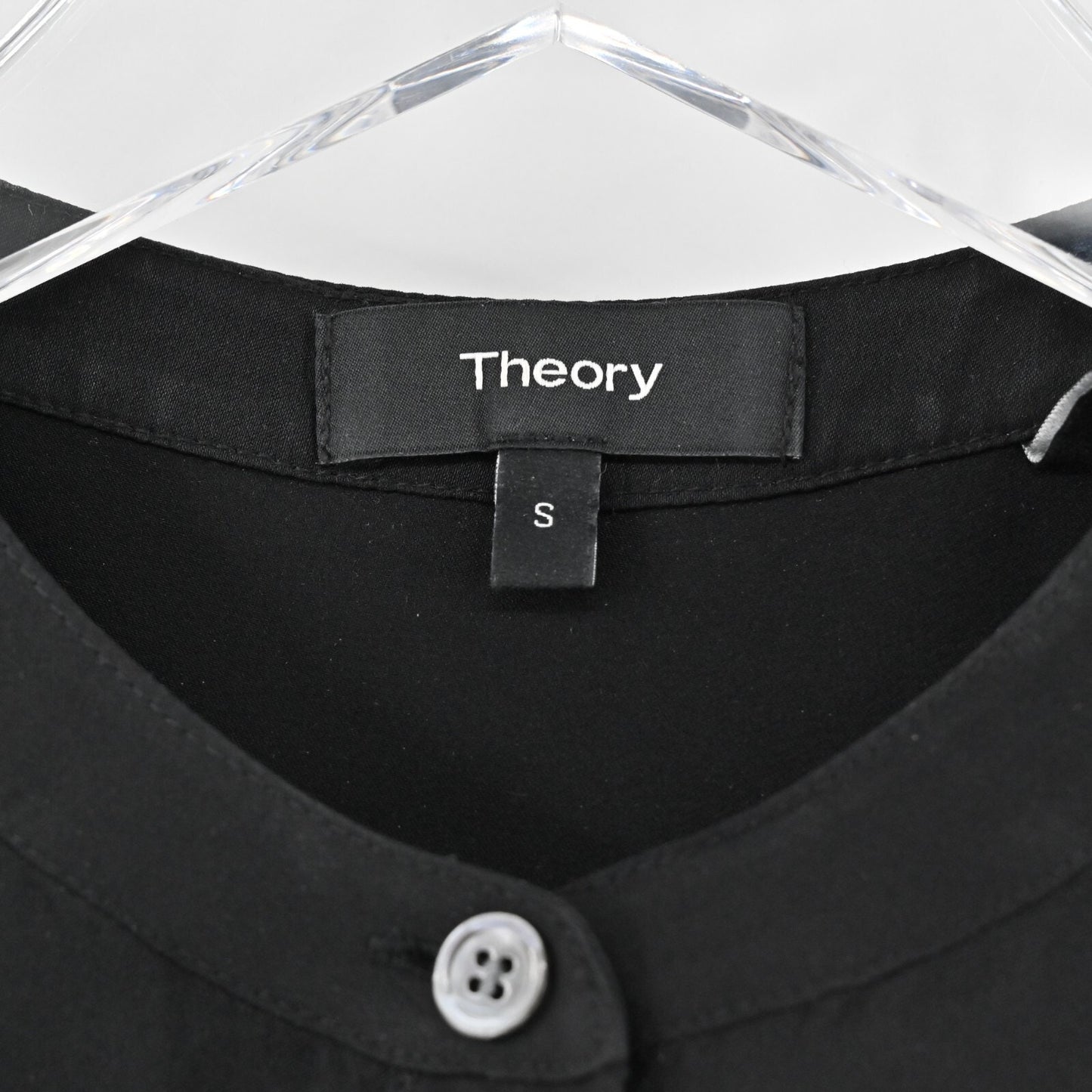 THEORY Top Womens Size S Hinzin Modern Black Sleeveless Silk Georgette Shirt