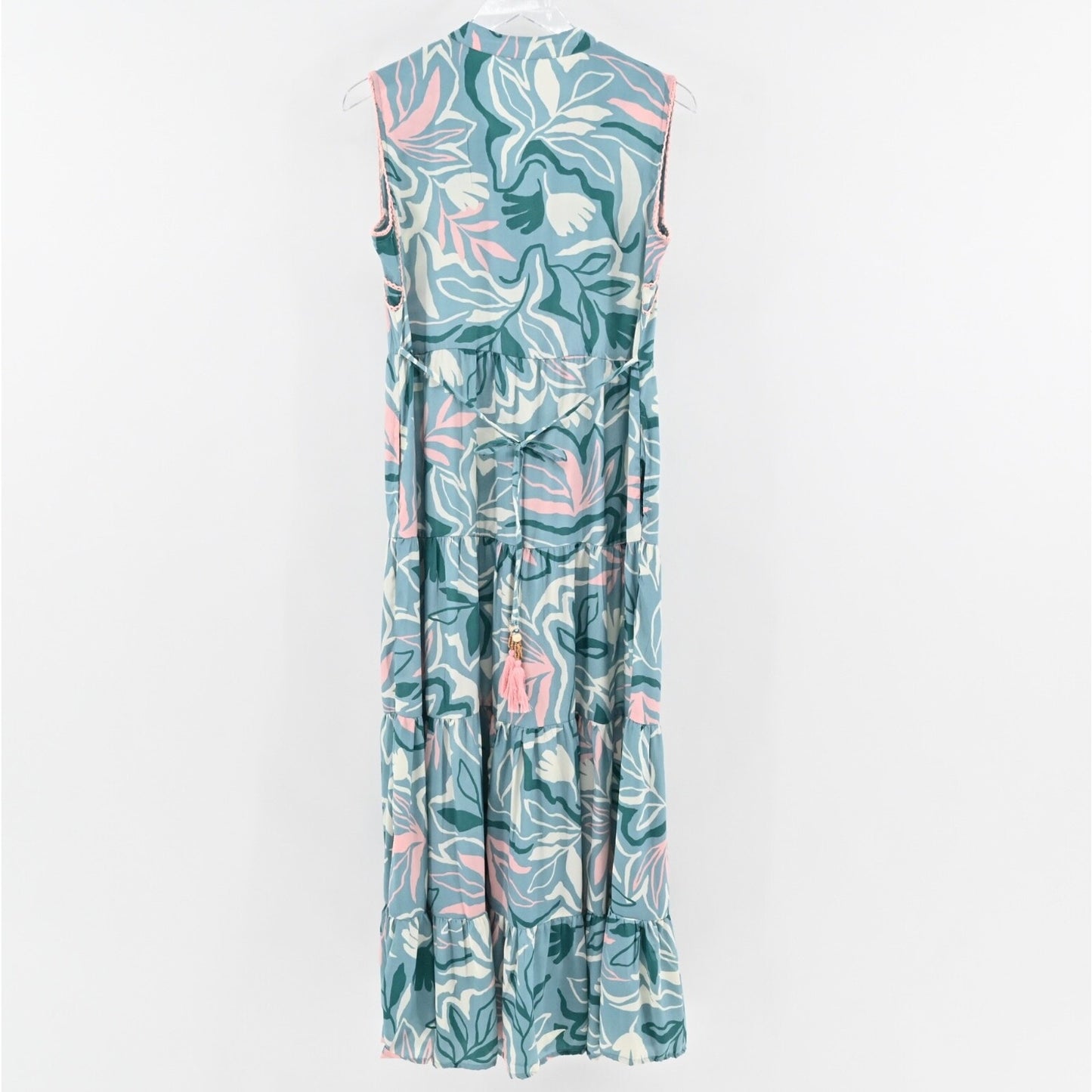 TRUE DESTINATIONS Maxi Dress Size M Blue Floral Tiered Ruffle Sleeveless Button