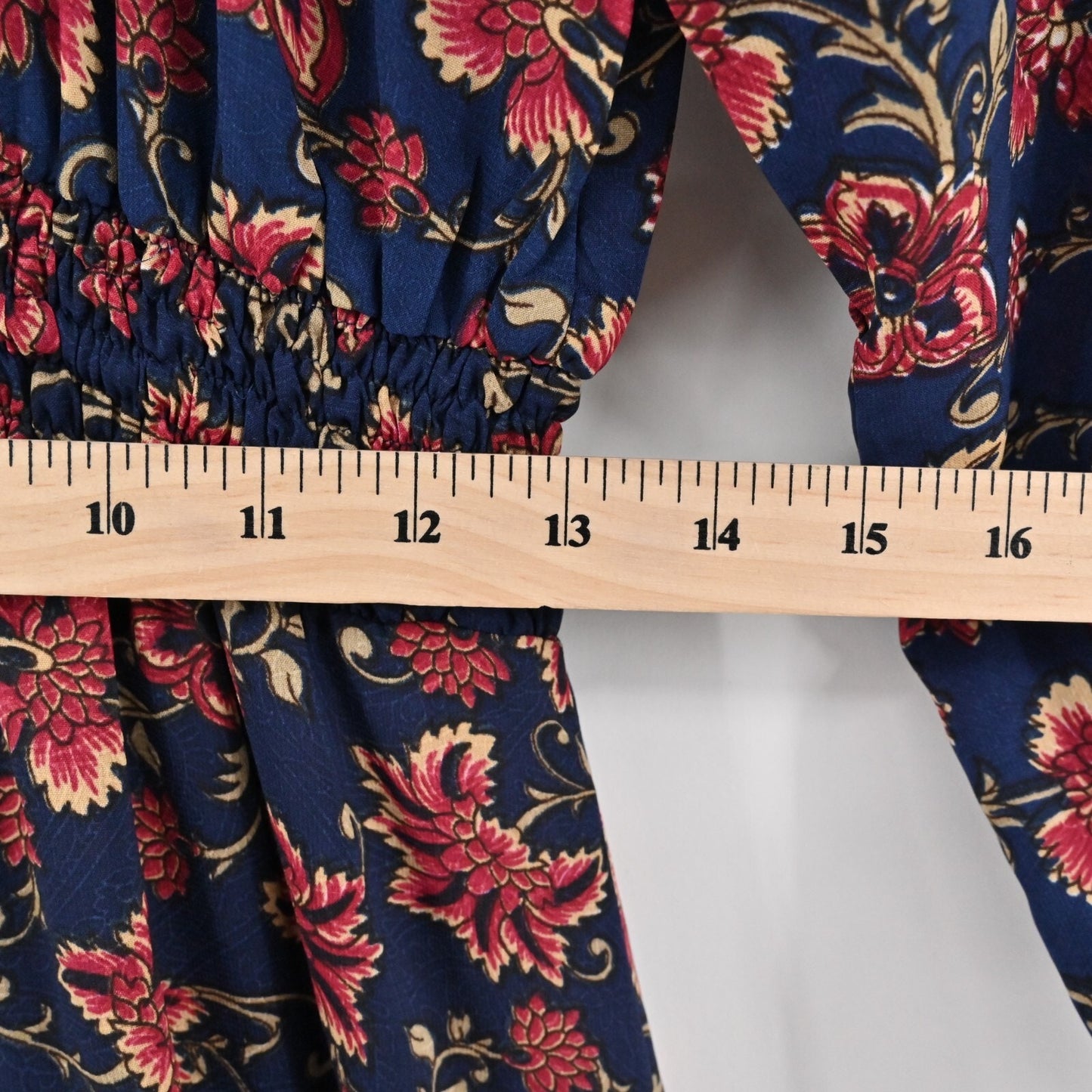 BOEMO Dress Size LP Navy Red Long Sleeve VNeck Tie Waist Floral Print Boho Maxi