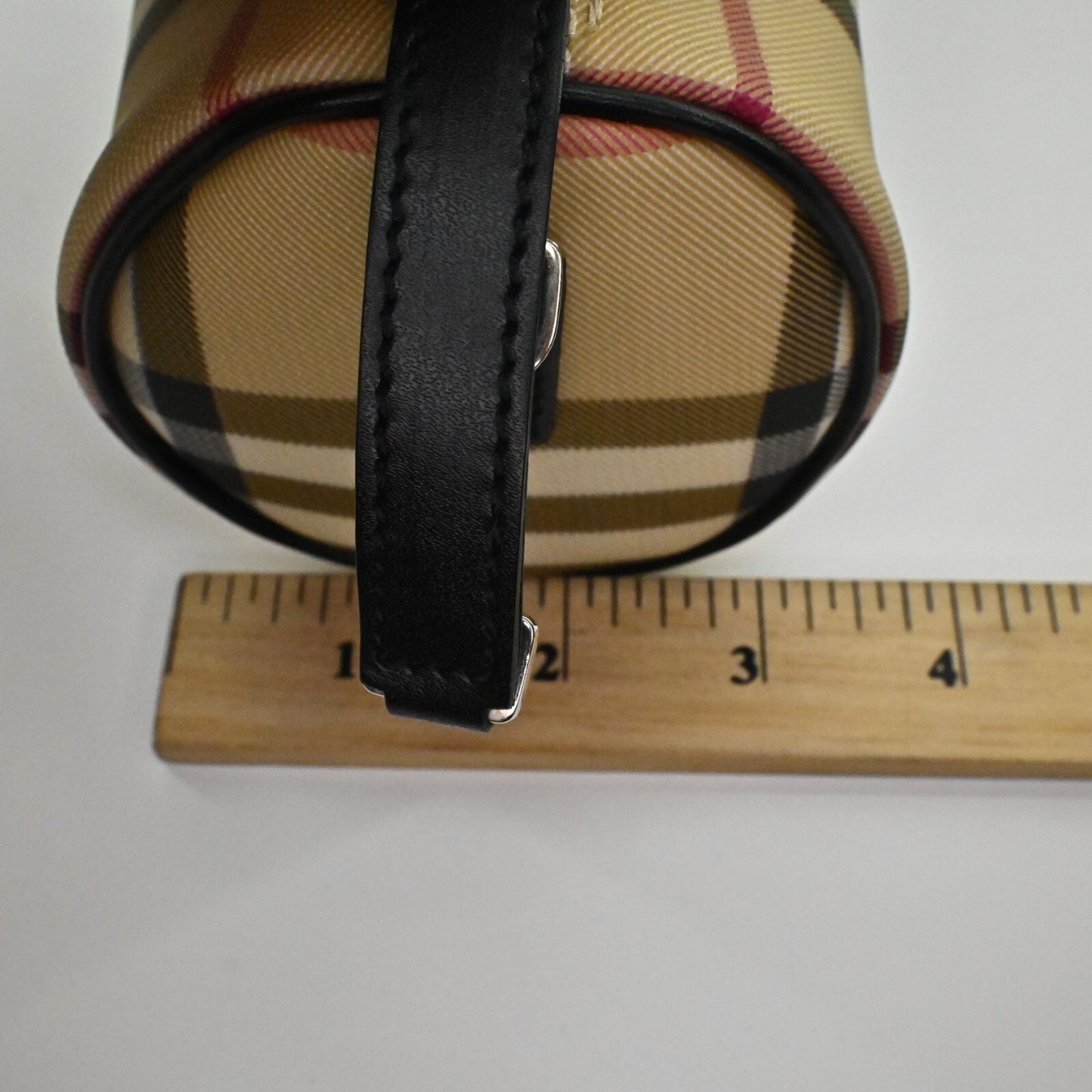 Vtg BURBERRY Mini Barrel Bag Nova Check Tan Plaid Signature Zip Closure Shoulder
