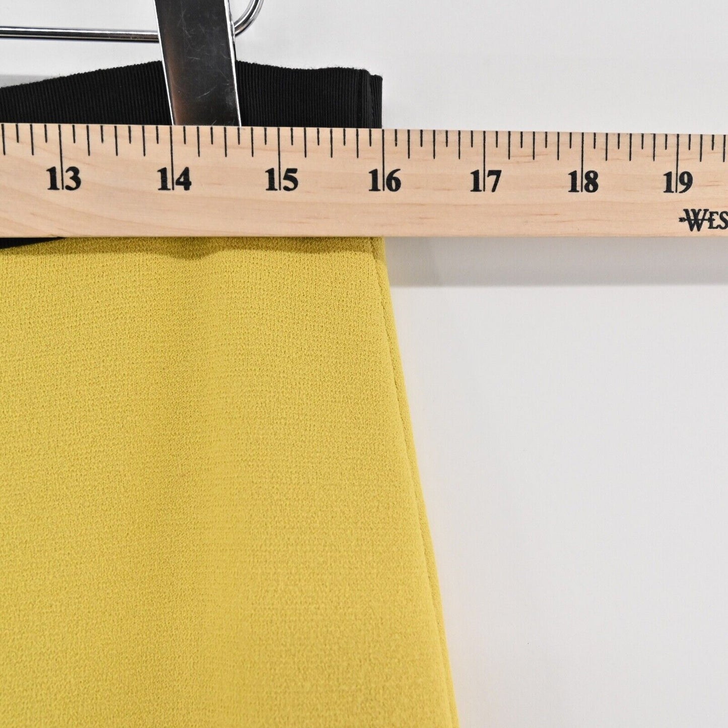 LES COPAINS Skirt Size 46 Yellow Knit Knee Length Elastic Waist Pencil Career