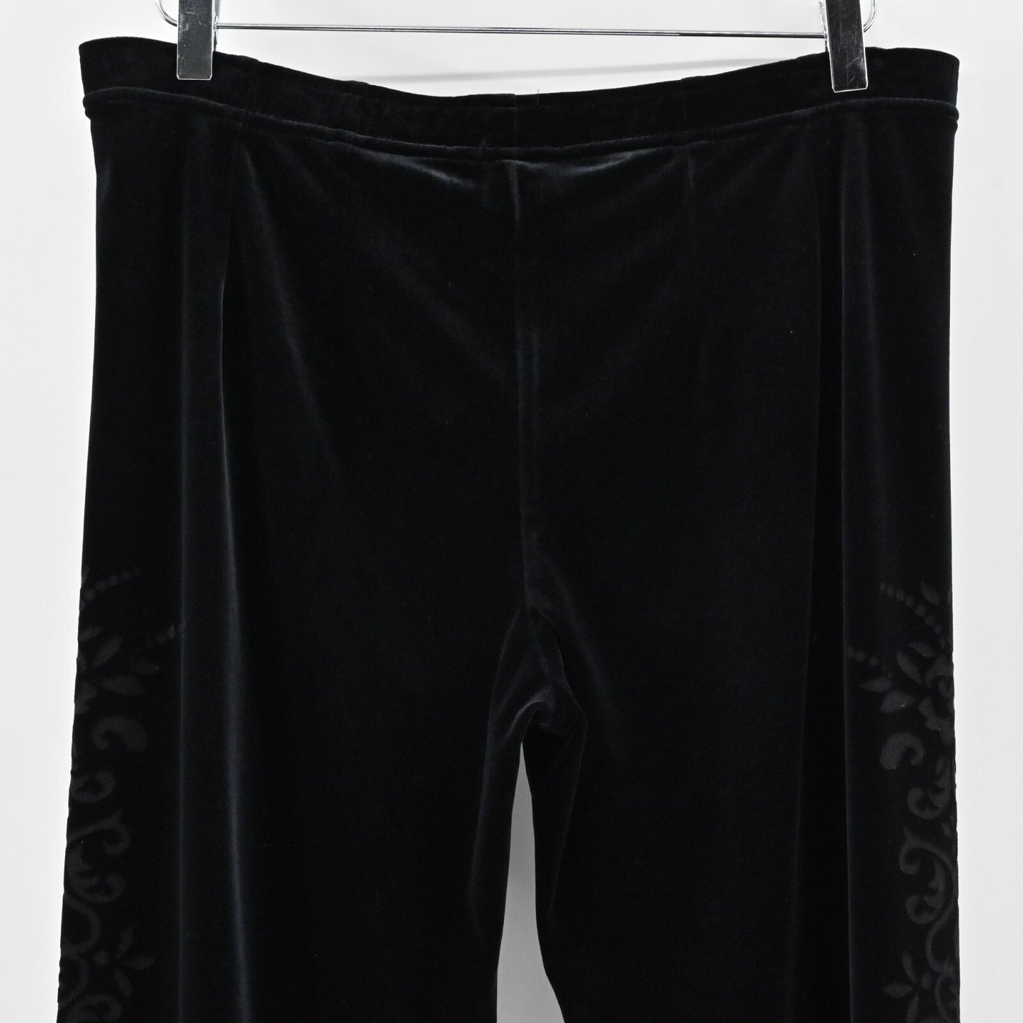ST JOHN Pants Womens Sz S Sport Pull On Black Wide Leg Velvet Burnout Side Print