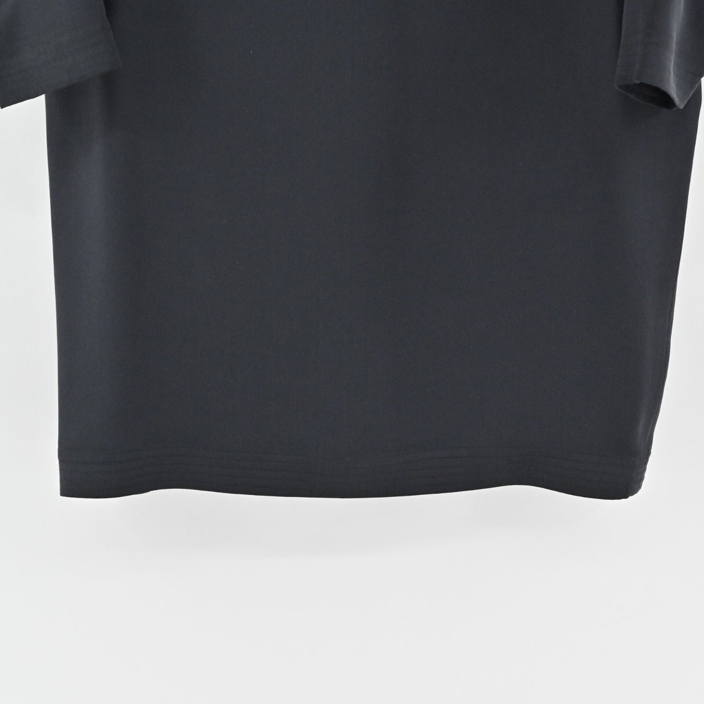 JENNIFER GEORGE Dress Size M Solid Black Silk Bateau Neck Long Sleeve Shift
