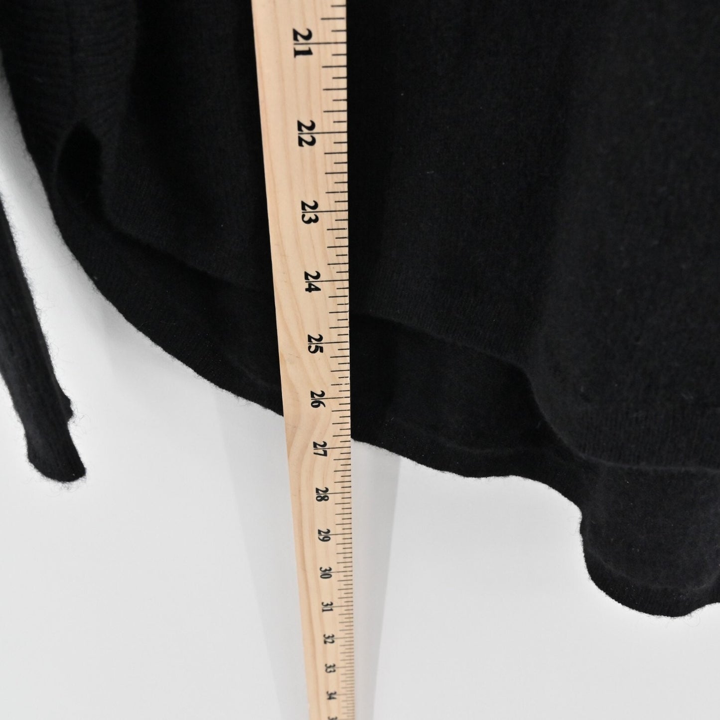 SAKS FIFTH AVENUE Womens Cashmere Sweater Size S Black Knit Cowl Neck Curve Hem