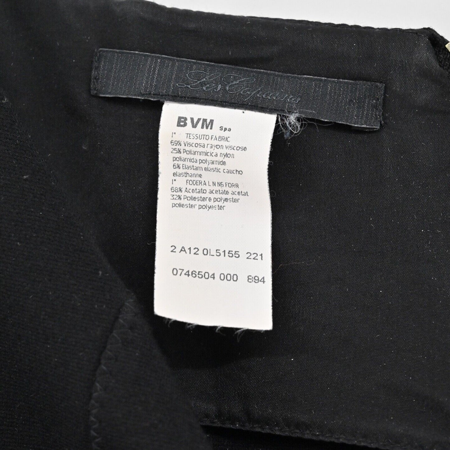 LES COPAINS Dress Size 44 Black V Neck Half Sleeve Knee Length Zip Sheath Career