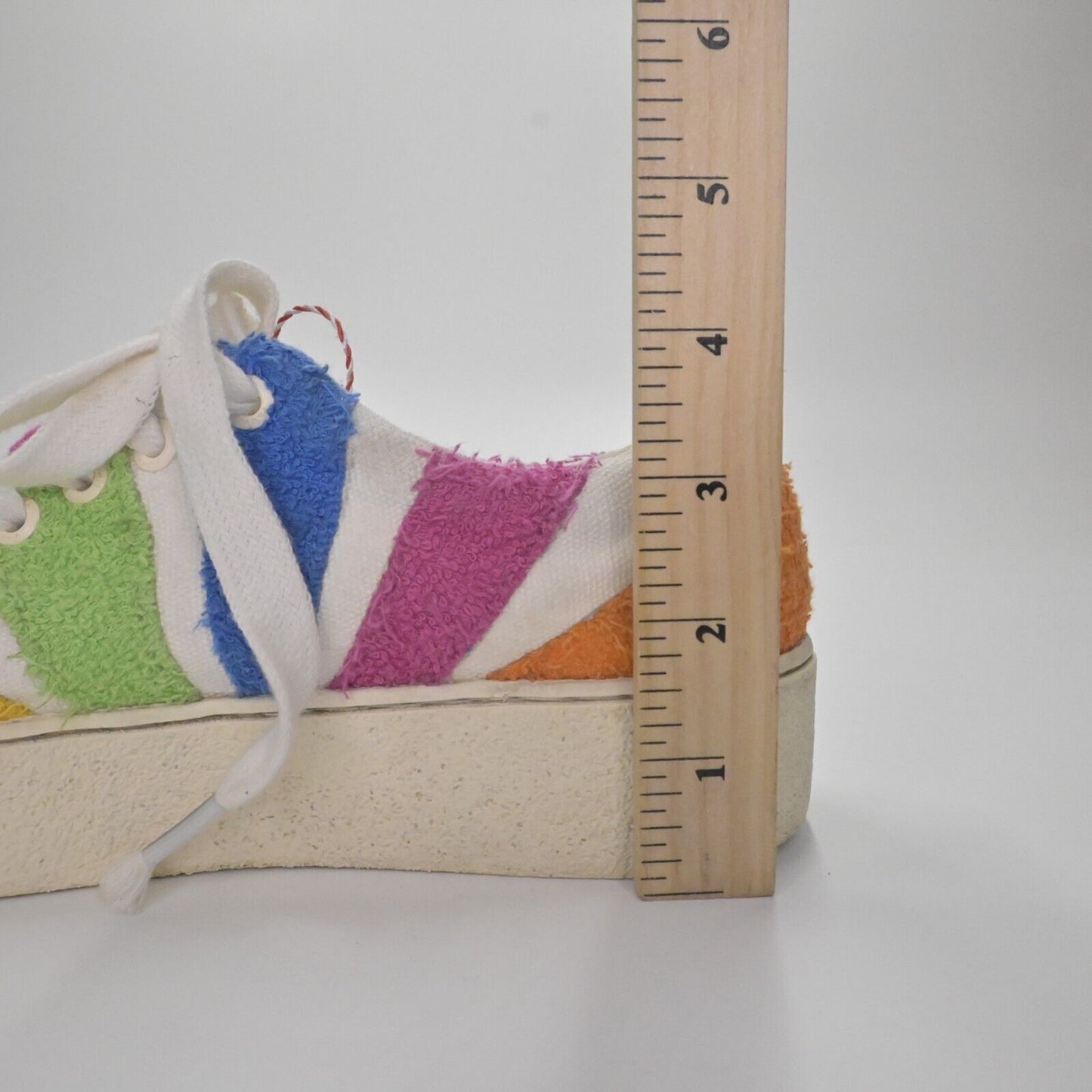 FARM RIO Rainbow Sneakers Womens Sz 7.5 Platform Shoe Pink Green Picnic Crochet