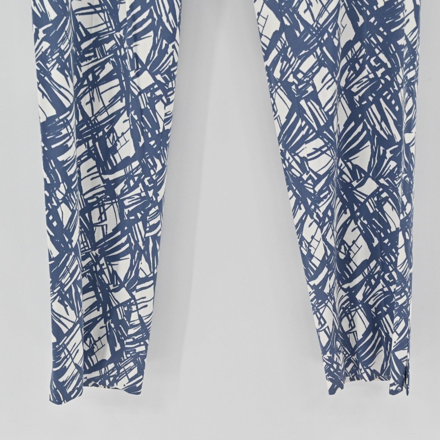 PESERICO Pants Womens Size 42 Blue White Abstract Printed Skinny Leg Stretch