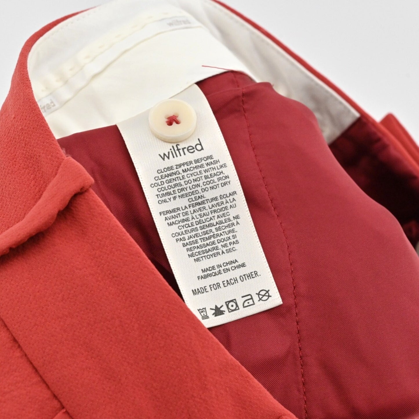 ARITZIA WILFRED Womens The Effortless Pants Size 2 Red Pleated High Rise Career