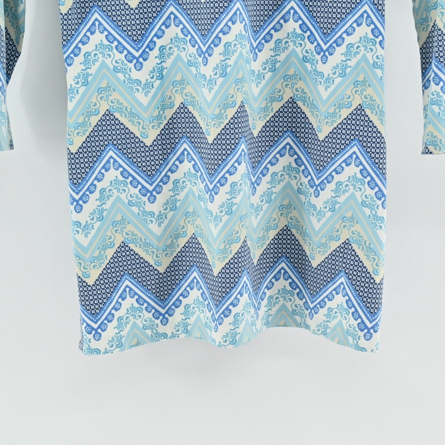 J McLaughlin Womens Blue Catalina Cloth Top Size XS Chevron Blouse Stretch Coast