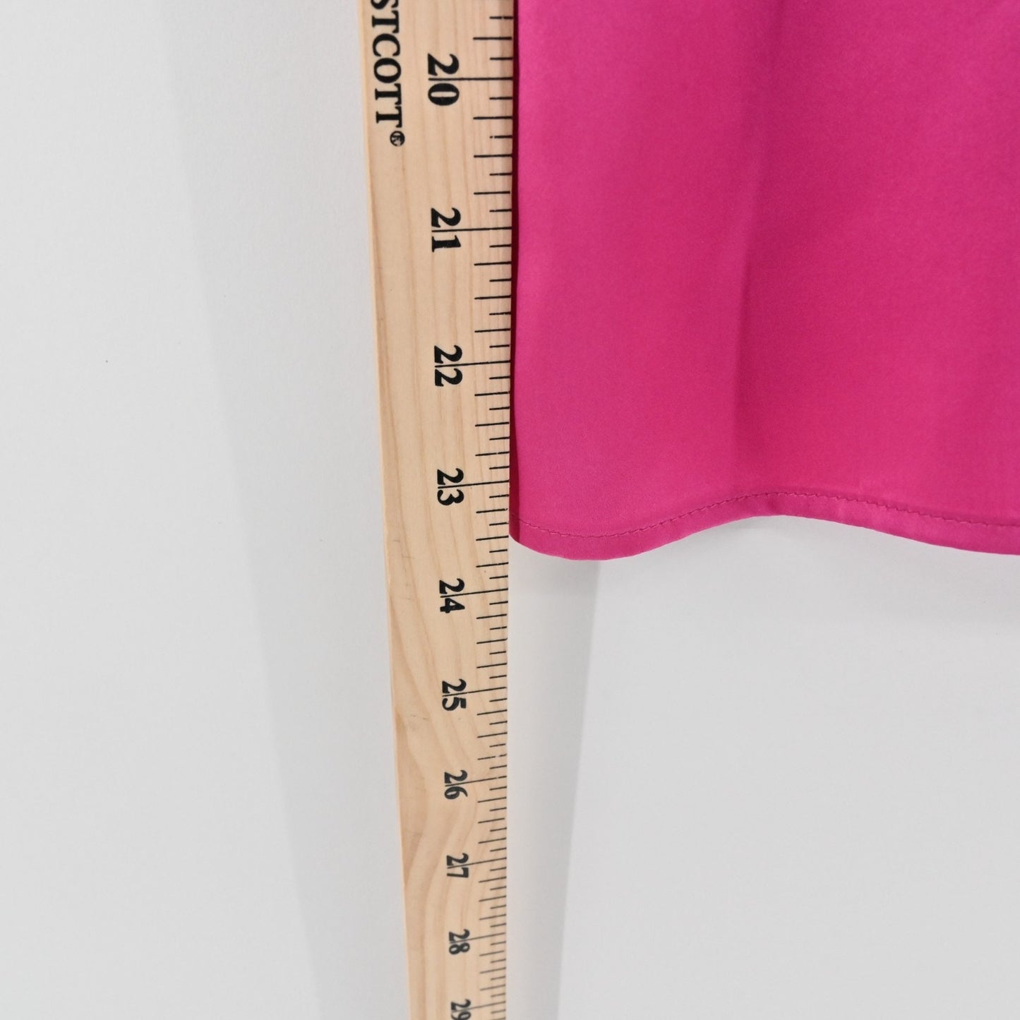 Vintage Oleg Cassini Womens Pink Silk Tank Top Size 12 Satin Scoop Neck Blouse