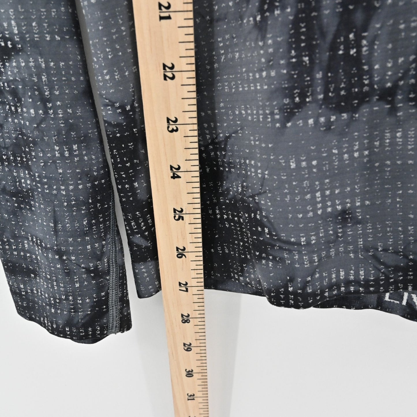 LULULEMON Shirt Mens Size S Metal Vent Tech Long Sleeve Shirt Tie Dye Athletic