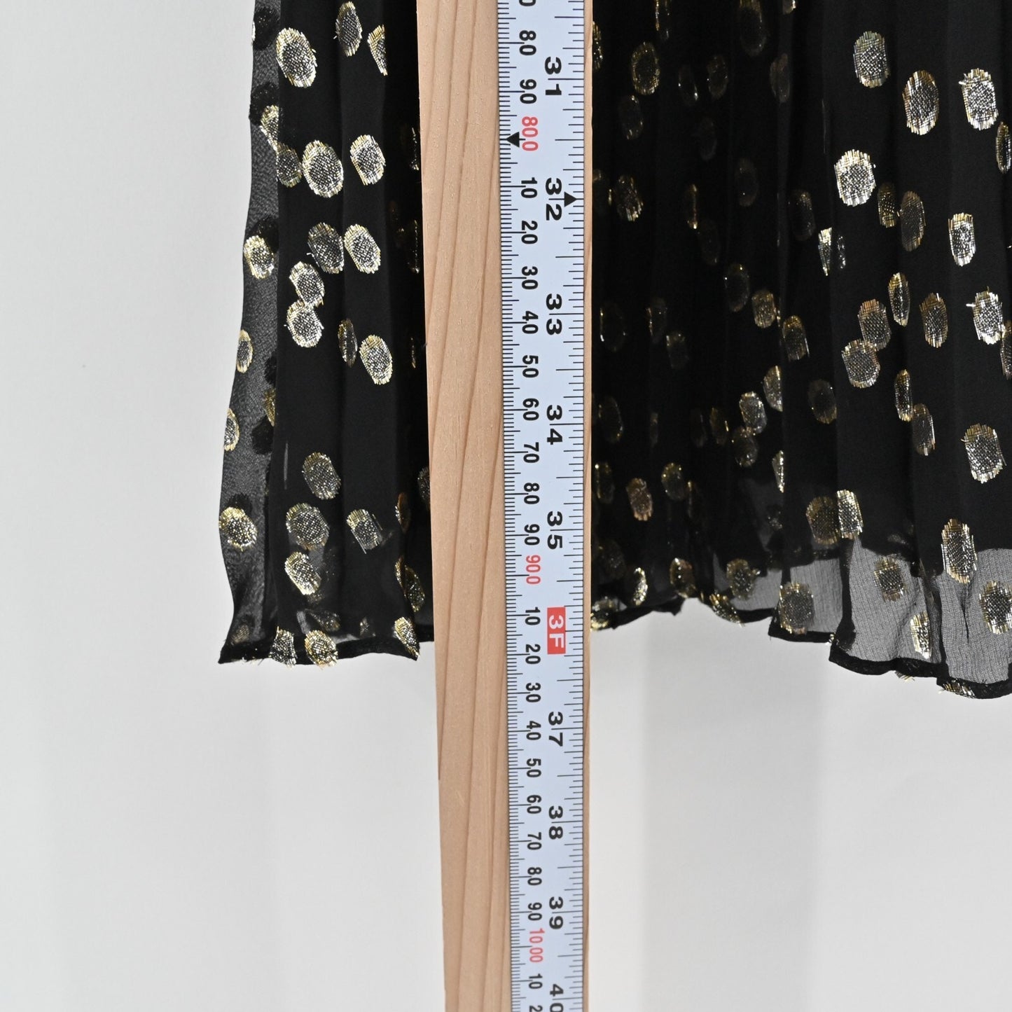 A LOVES A Metallic Dress Size S Black Gold Dot Silk Blend VNeck Accordion NEW