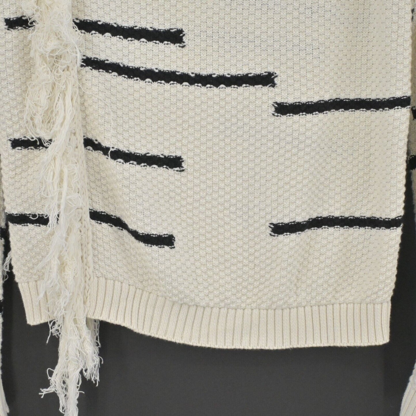 LUCKY BRAND Sweater Womens Sz Medium Fringe Pullover Long Sleeve Stripe Natural