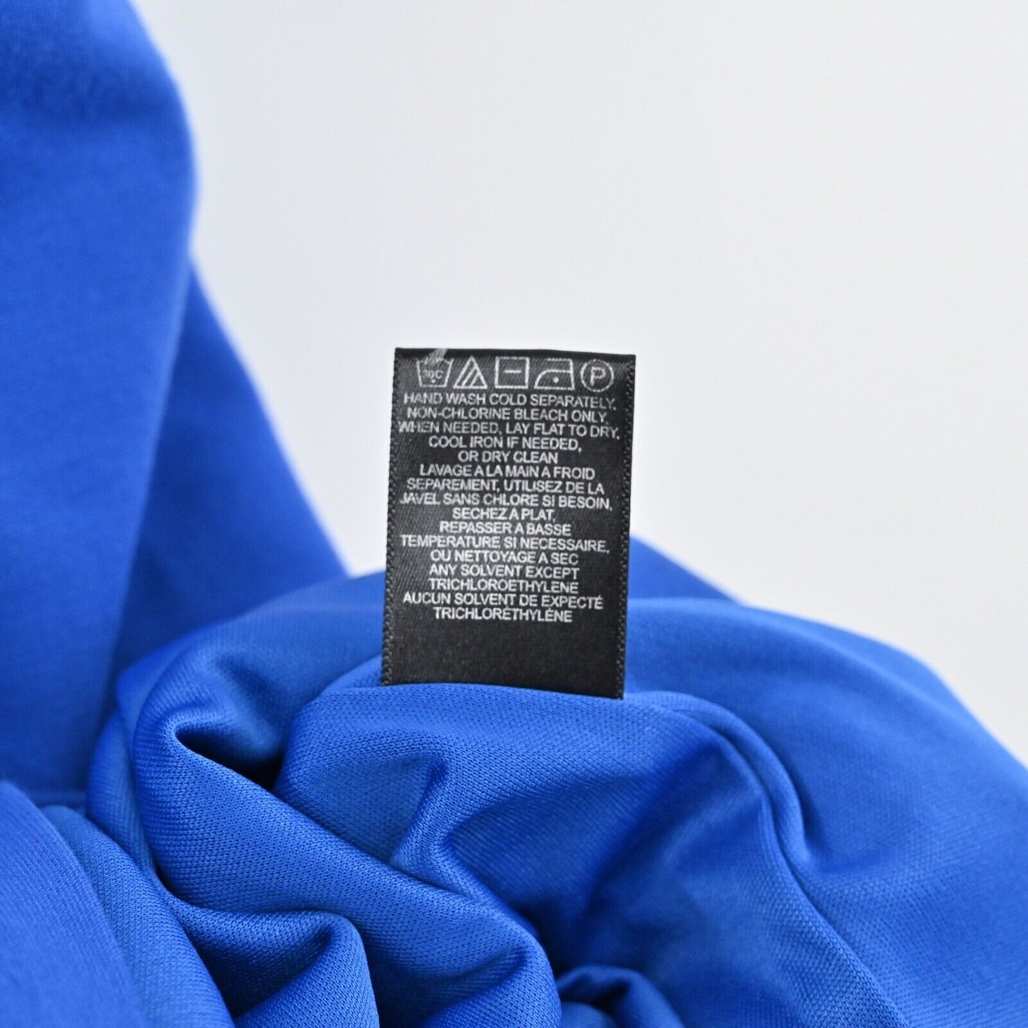 H by HALSTON Dress Sz 6 Blue Ruffle Flutter Sleeve Faux Wrap V Neck Jersey Shift