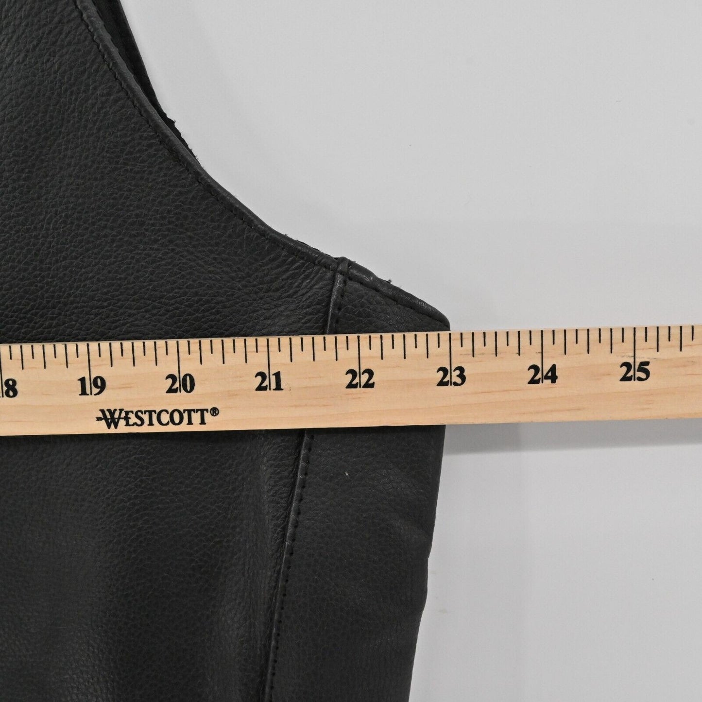 Vtg VANCE LEATHERS Vest Mens Size 46 Black Sleeveless Bike Motocycle Snap Front