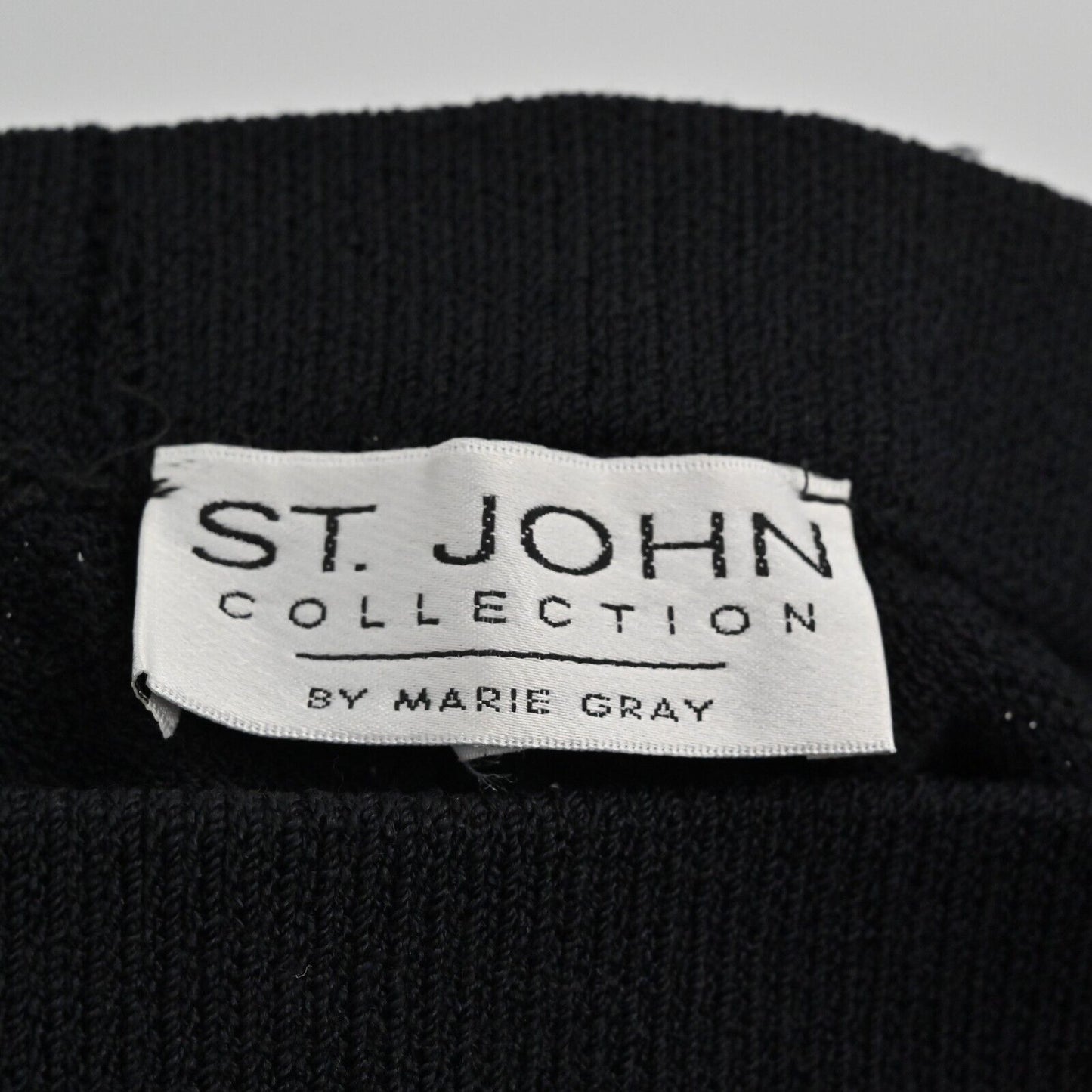 ST JOHN Pants Womens Size 6 Santana Knit Black High Waisted Trousers COLLECTION