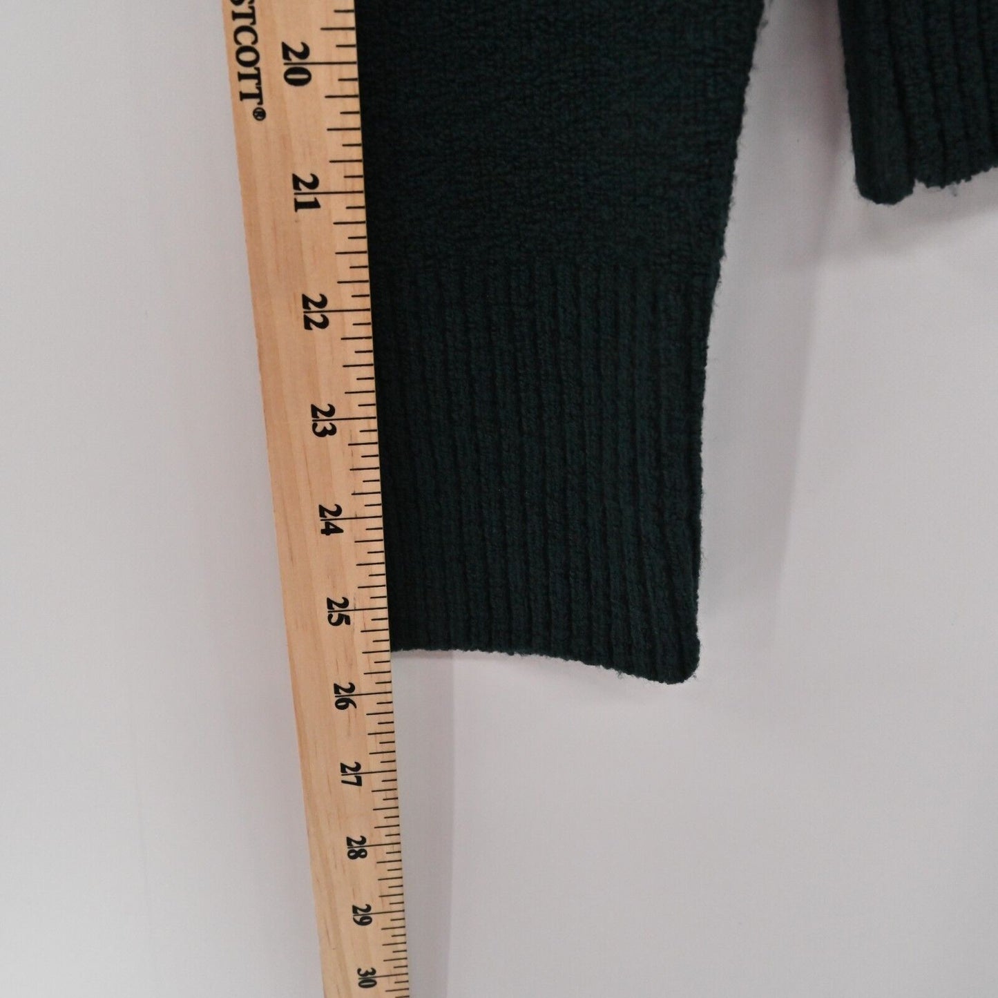 BERRETTI Sweater Womens Size M Wool Blend Dark Green V Neck Knit Italy Preppy
